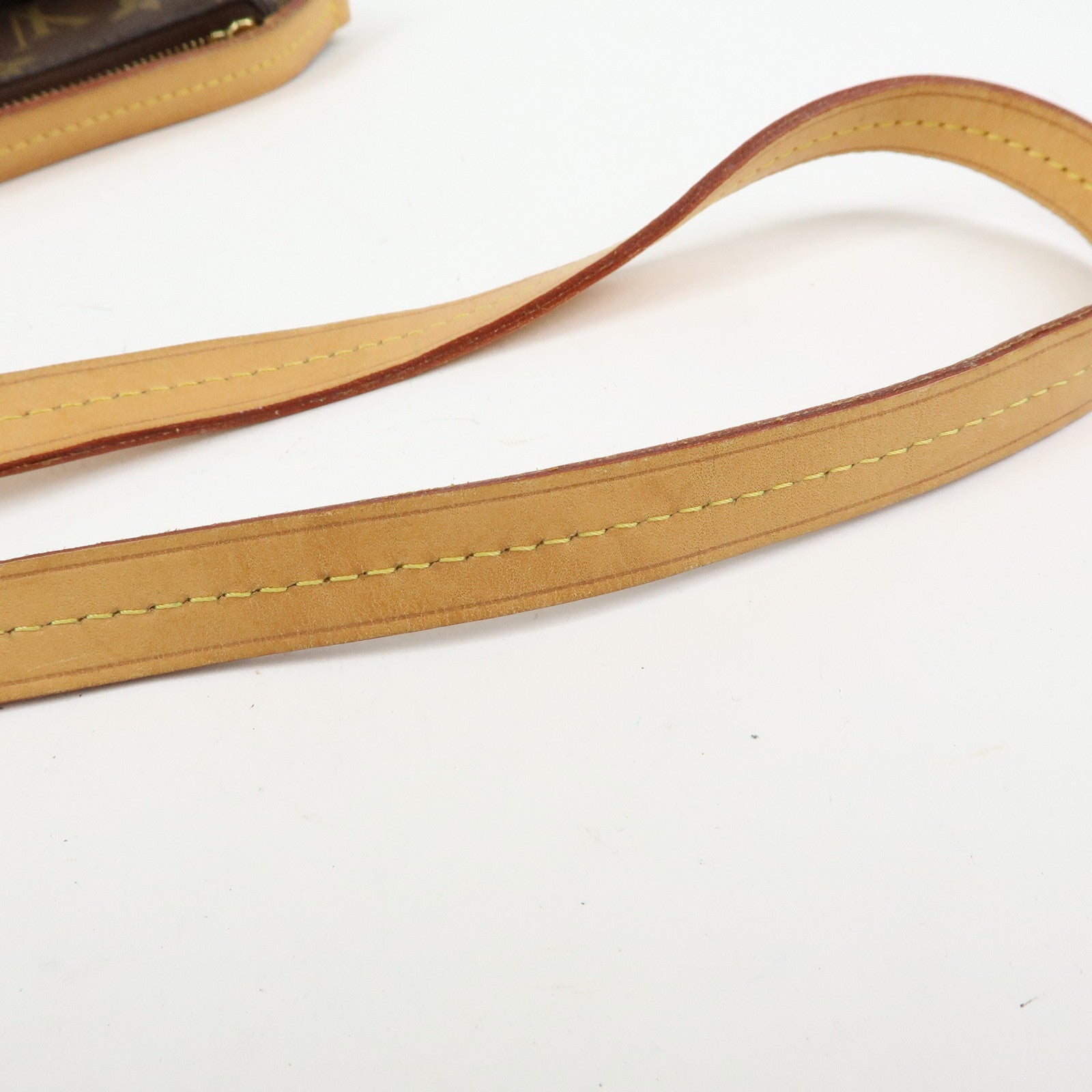 Louis Vuitton Monogram Mabillon Crossbody Shoulder Bag M41679