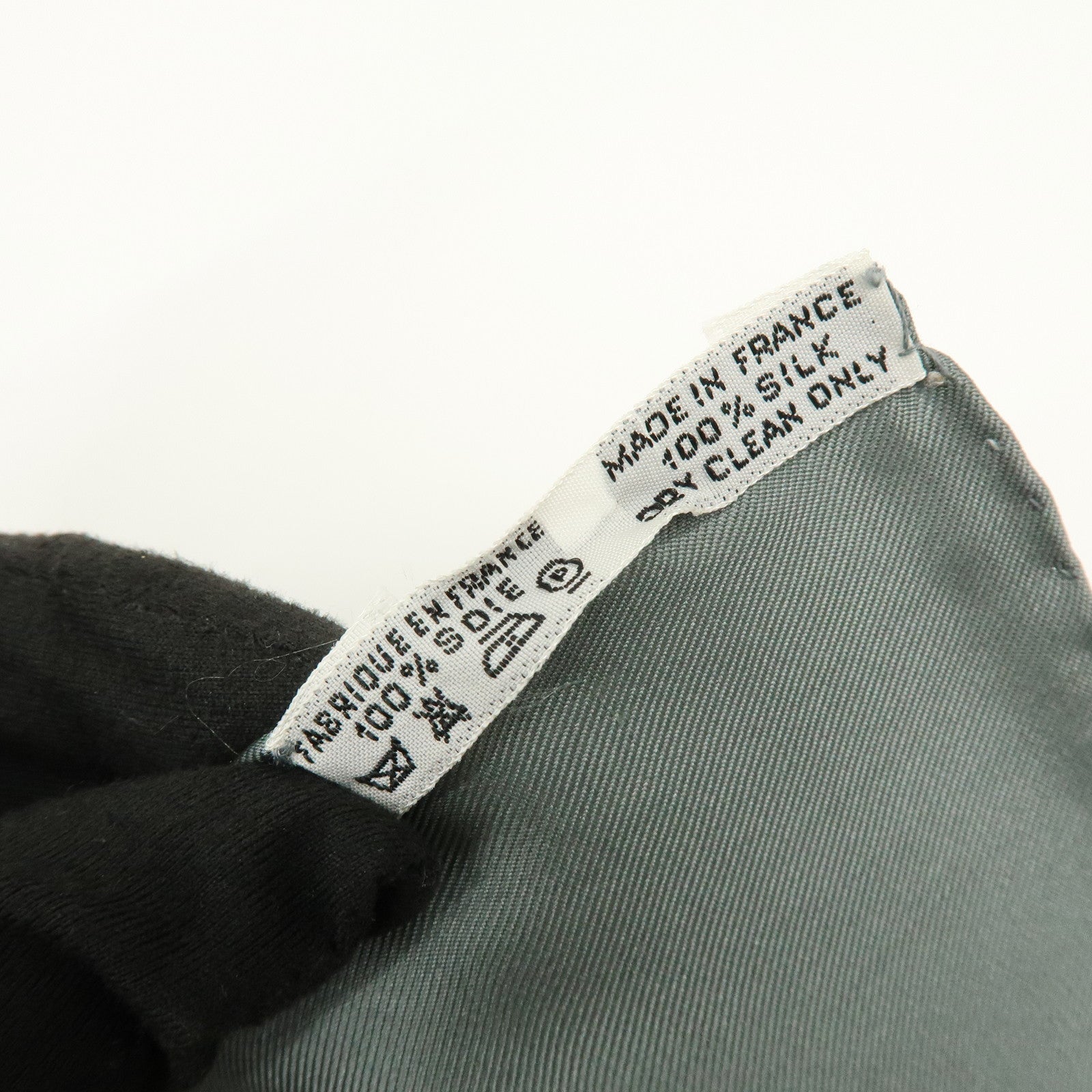 HERMES Carre 90 Silk 100% Scarf Ferronnerie Gray Gold
