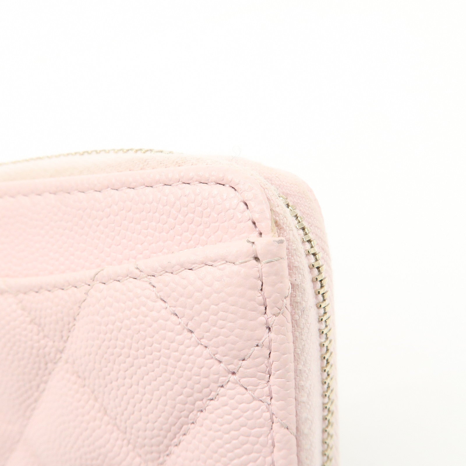 CHANEL Time Classic Matelasse Caviar Skin Zippy Coin Purse Pink AP0216 Used