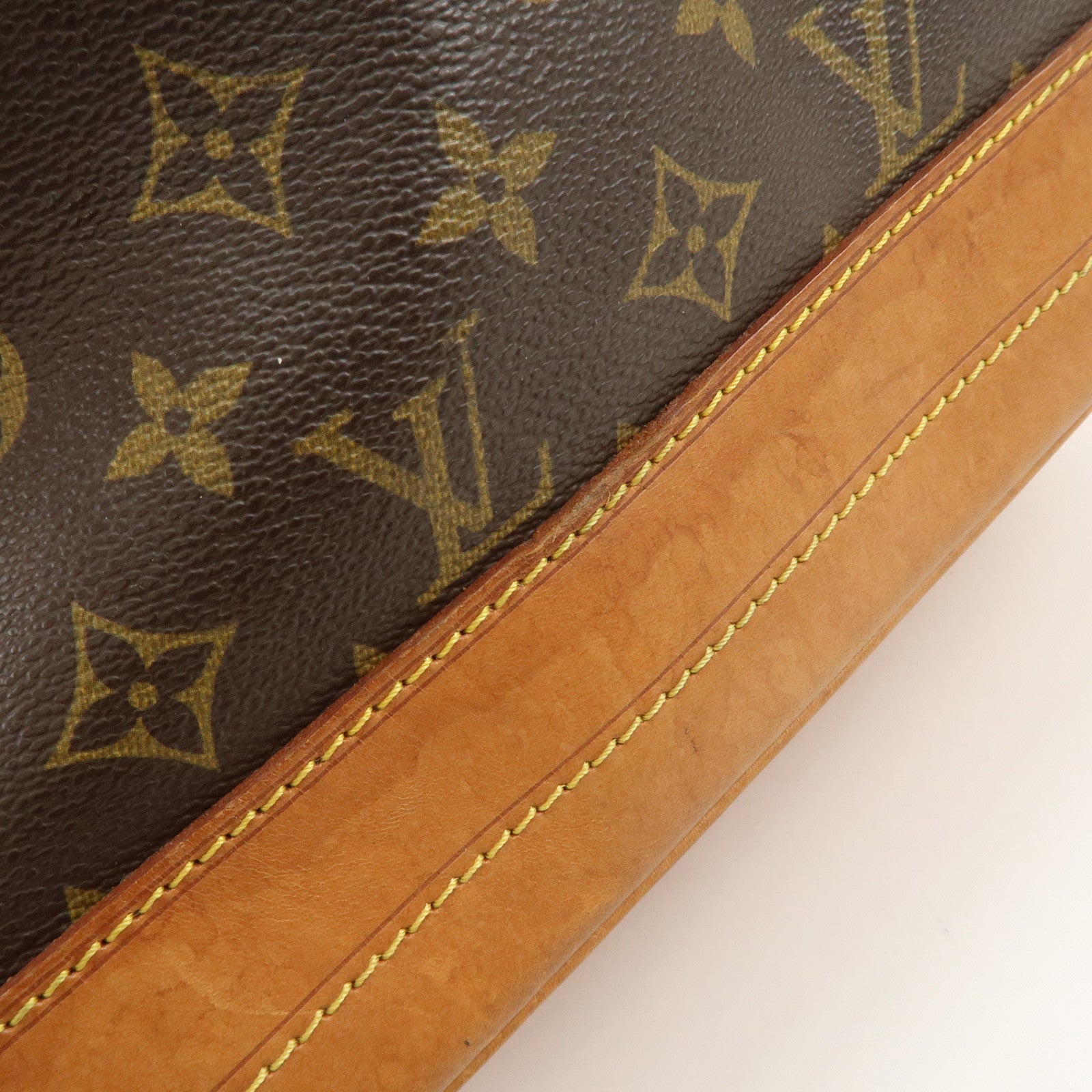 Louis Vuitton Monogram Noe Shoulder Bag Hand Bag Brown M42224