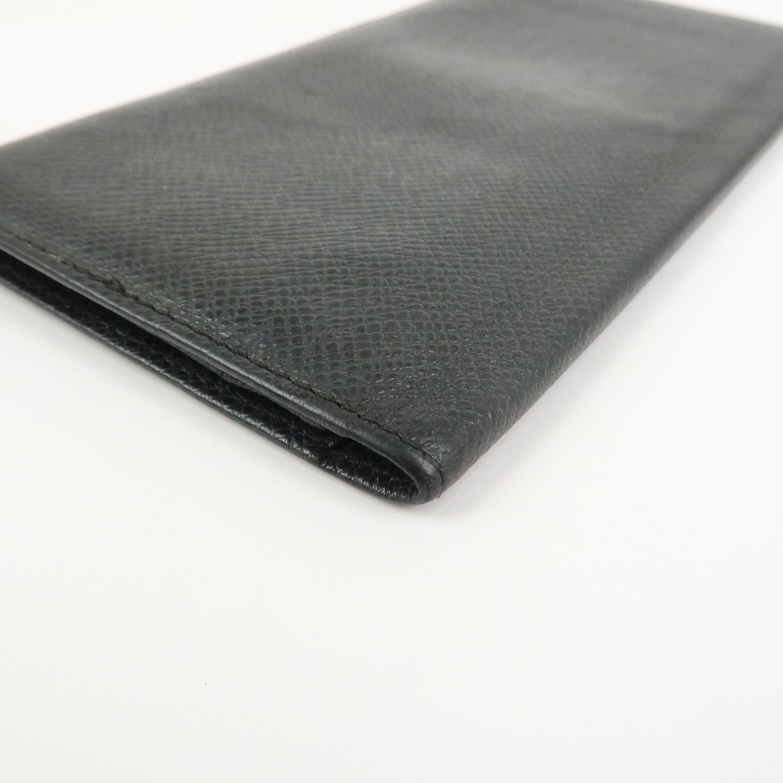 Louis Vuitton Taiga Porte Carte de Credit Yen Wallet Adoise M31002