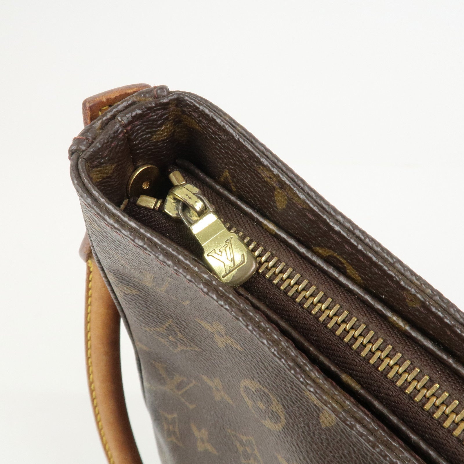 Louis Vuitton Monogram Looping GM Shoulder Bag Bown M51145