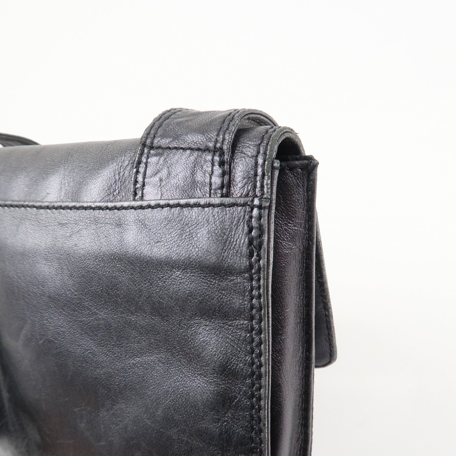 CHANEL Leather Shoulder Bag Crossbody Bag Metallic Gray