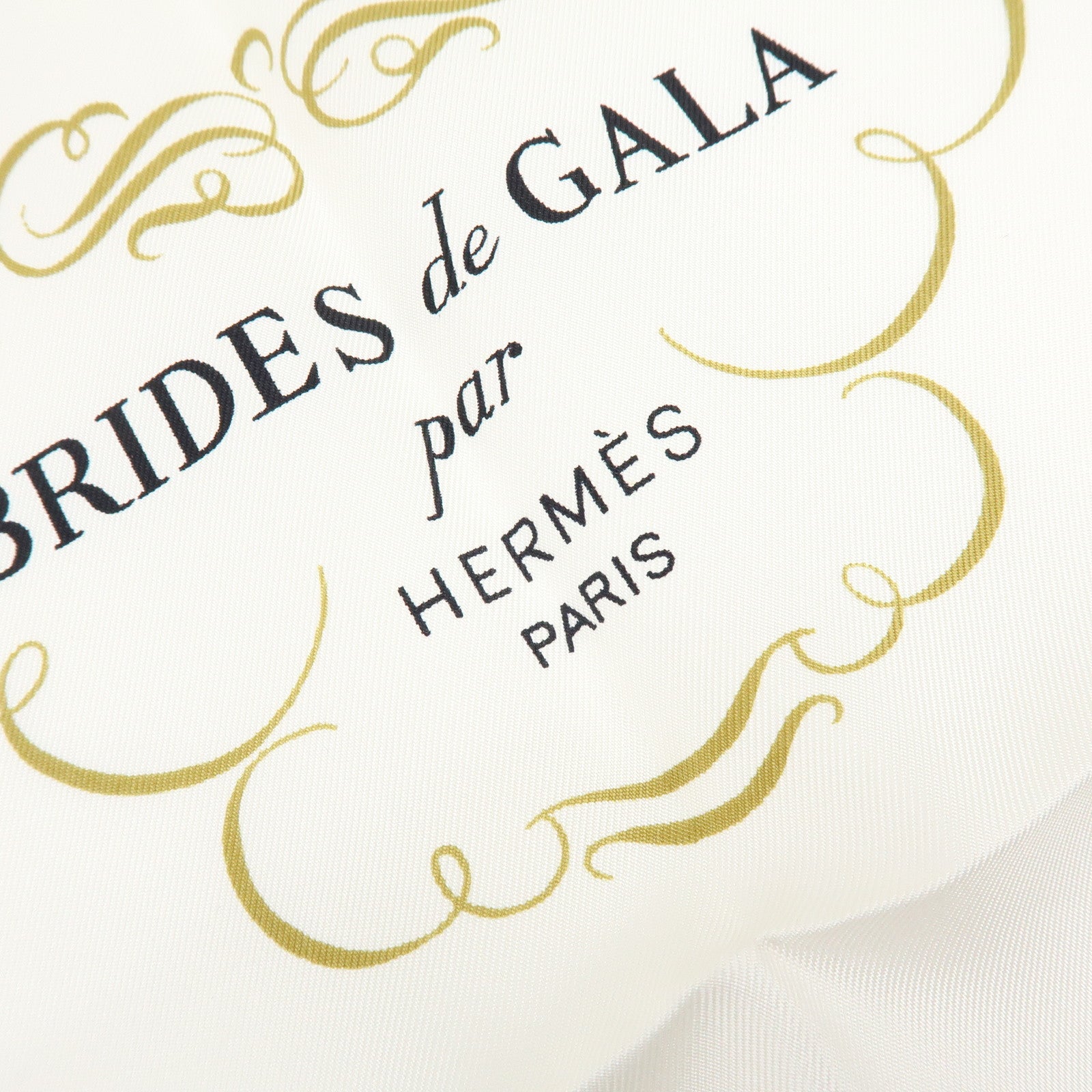 HERMES Carre 90 Silk 100% Scarf BRIDES DE GALA Light Pink Gray Gold