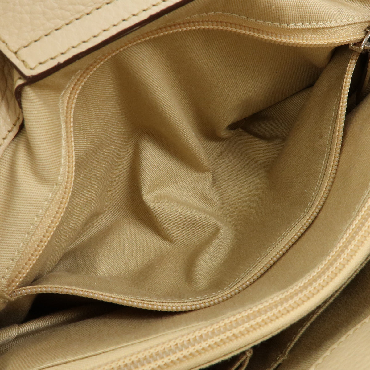 Ferragamo Gancini Leather Drawstring Shoulder Bag Hand Bag Beige