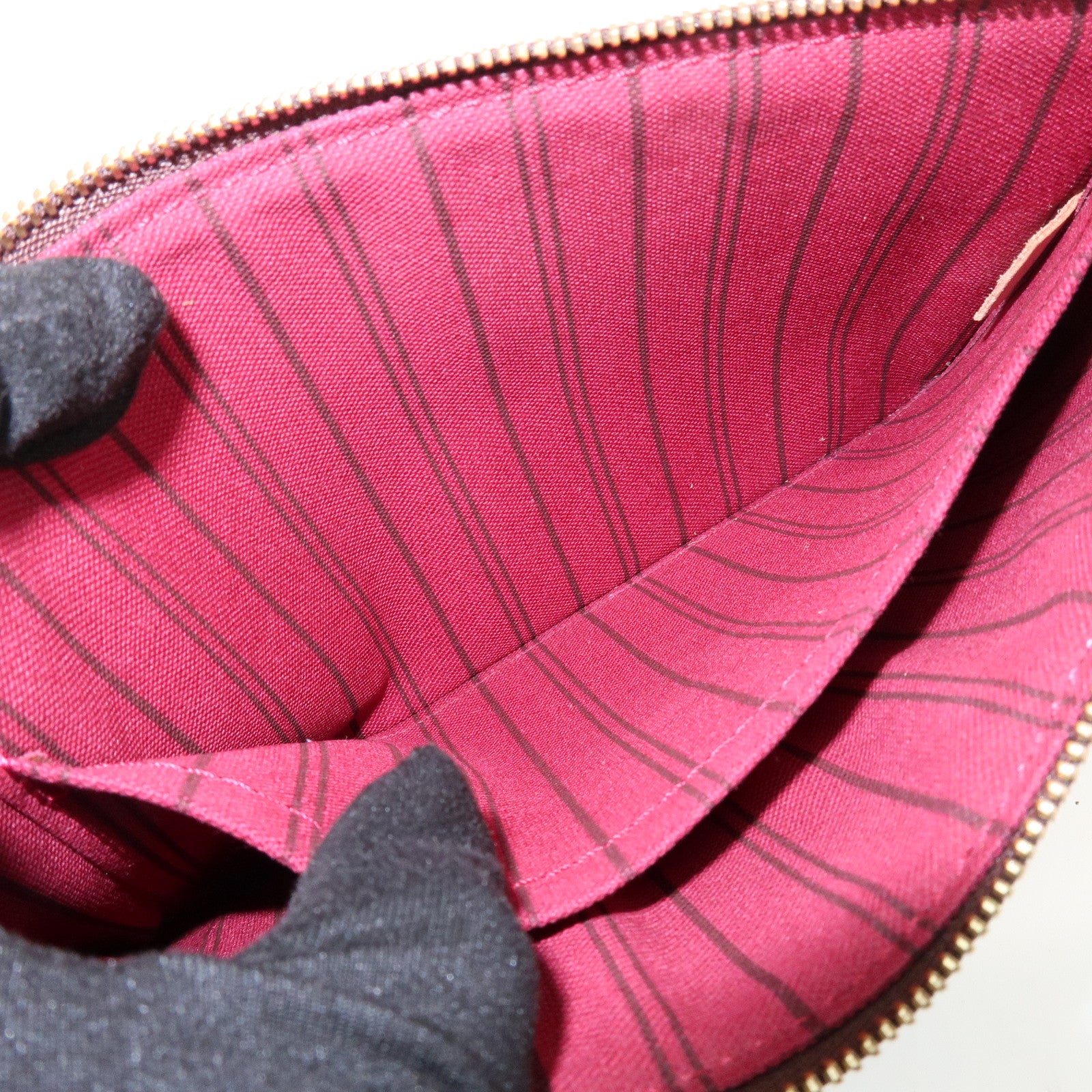 Louis Vuitton Monogram Pouch for Neverfull MM Tote Bag