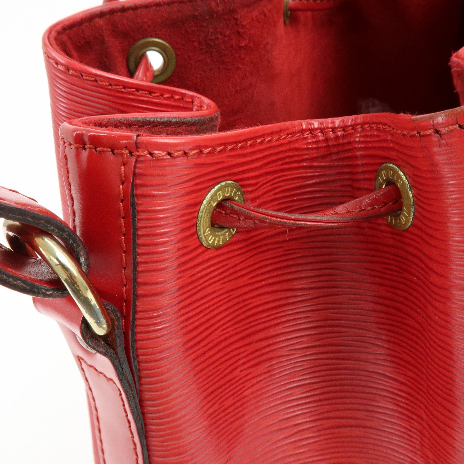 Louis Vuitton Epi Petit Noe Shoulder Bag Castilian Red M44107