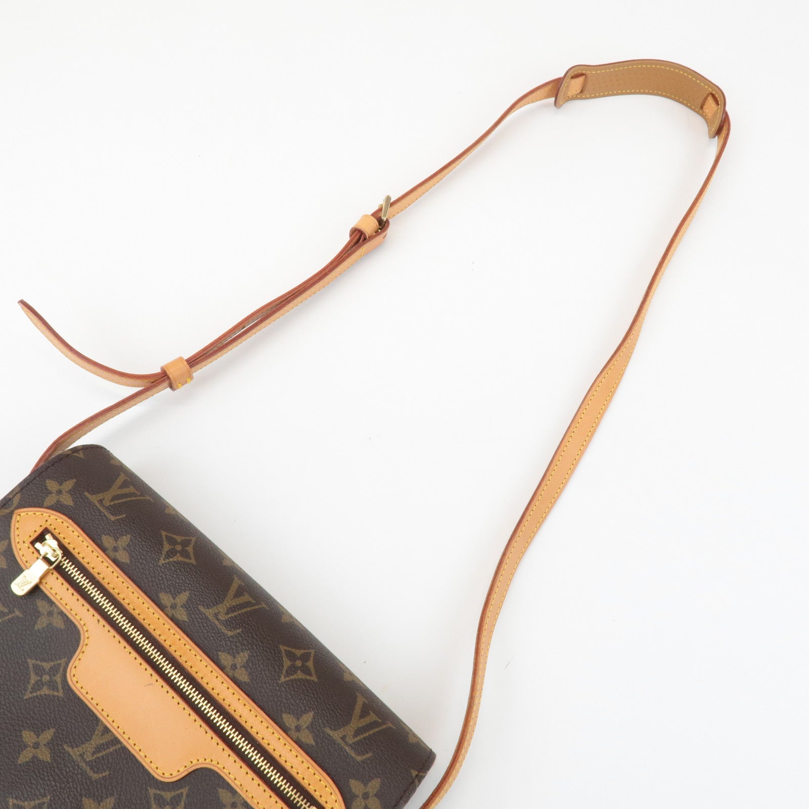 Louis Vuitton Monogram Canvas Saint Germain 24 Shoulder Bag M51210