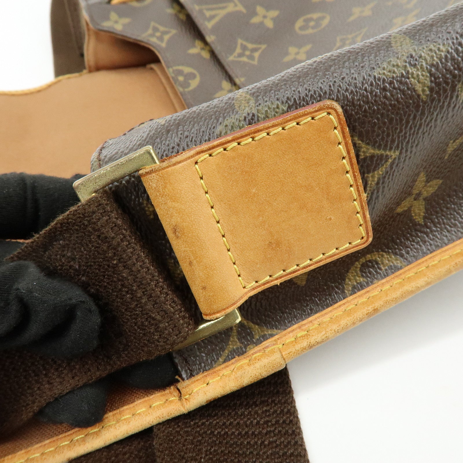 Louis Vuitton Monogram Messenger Bosphore PM Shoulder Bag M40106