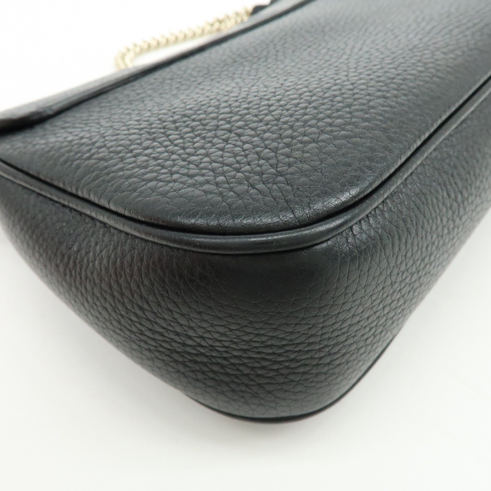 GUCCI SOHO Calf Leather Chain Shoulder Crossbody Bag Black 536224