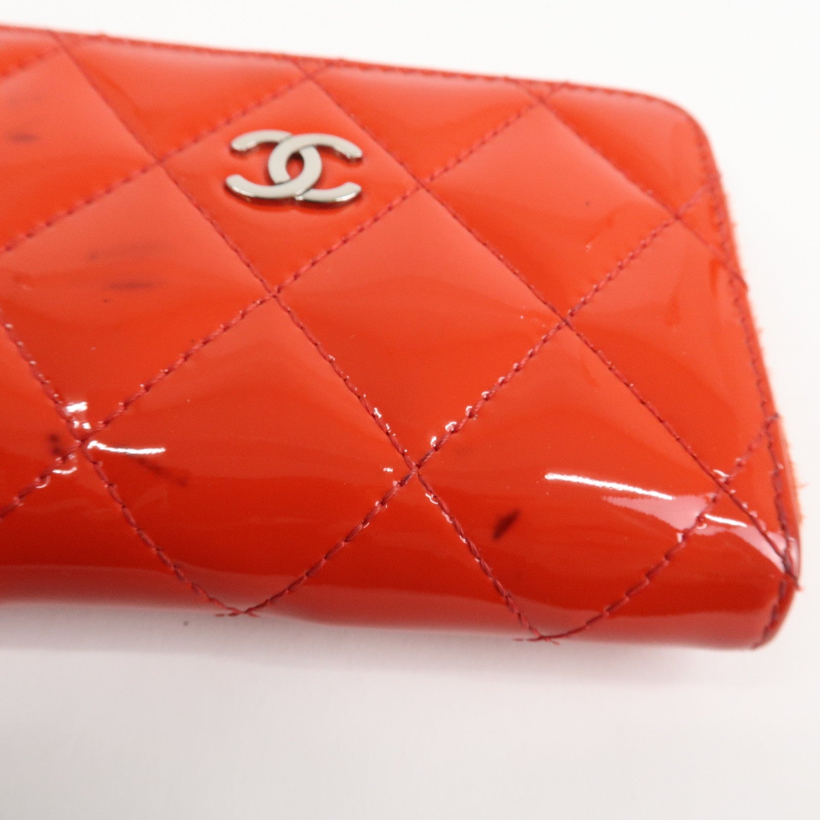 CHANEL Matelasse Patent Leather Card Case Coin Case Red