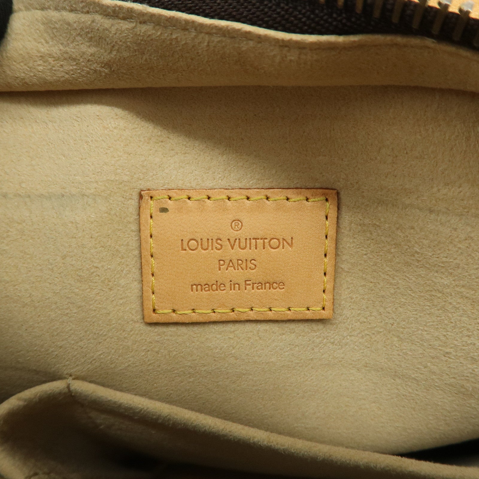 Louis Vuitton Monogram Hudson GM Shoulder Bag Crossbody Bag M40045