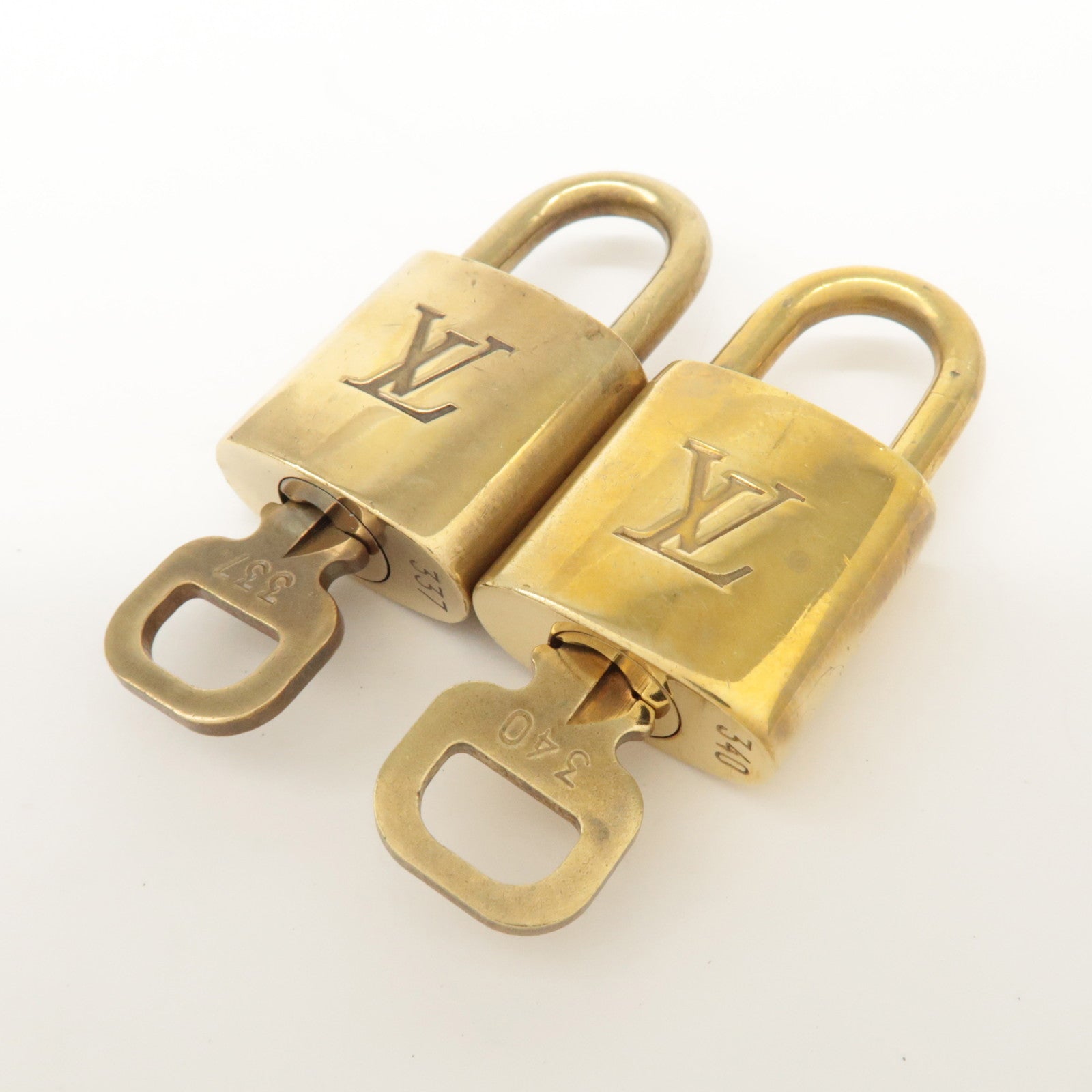 Louis Vuitton Set of 10 Lock & Key Cadena Key Lock Metal Gold Used
