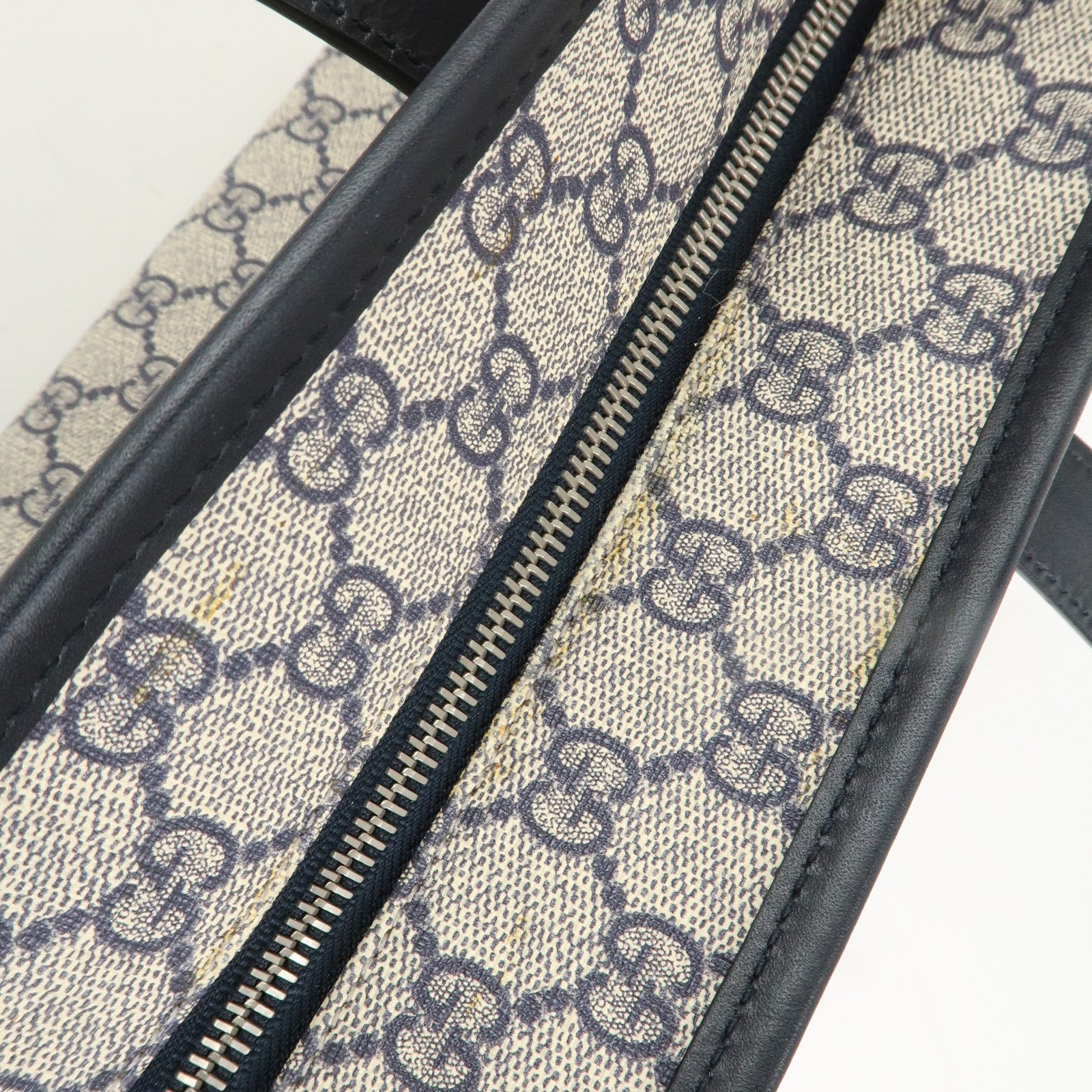 GUCCI GG Supreme PVC Leather Tote Bag Hand Bag Beige Black 211138