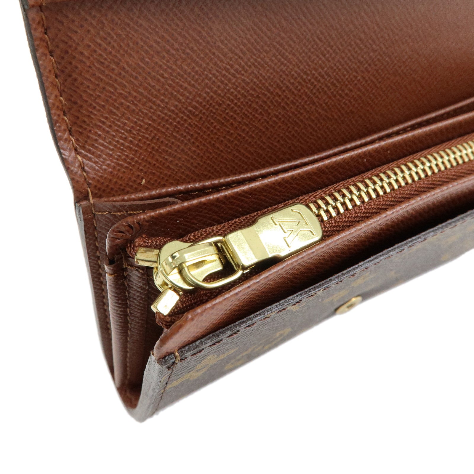 Louis Vuitton Monogram Porte Monnaie Billet Tresor Wallet M61730