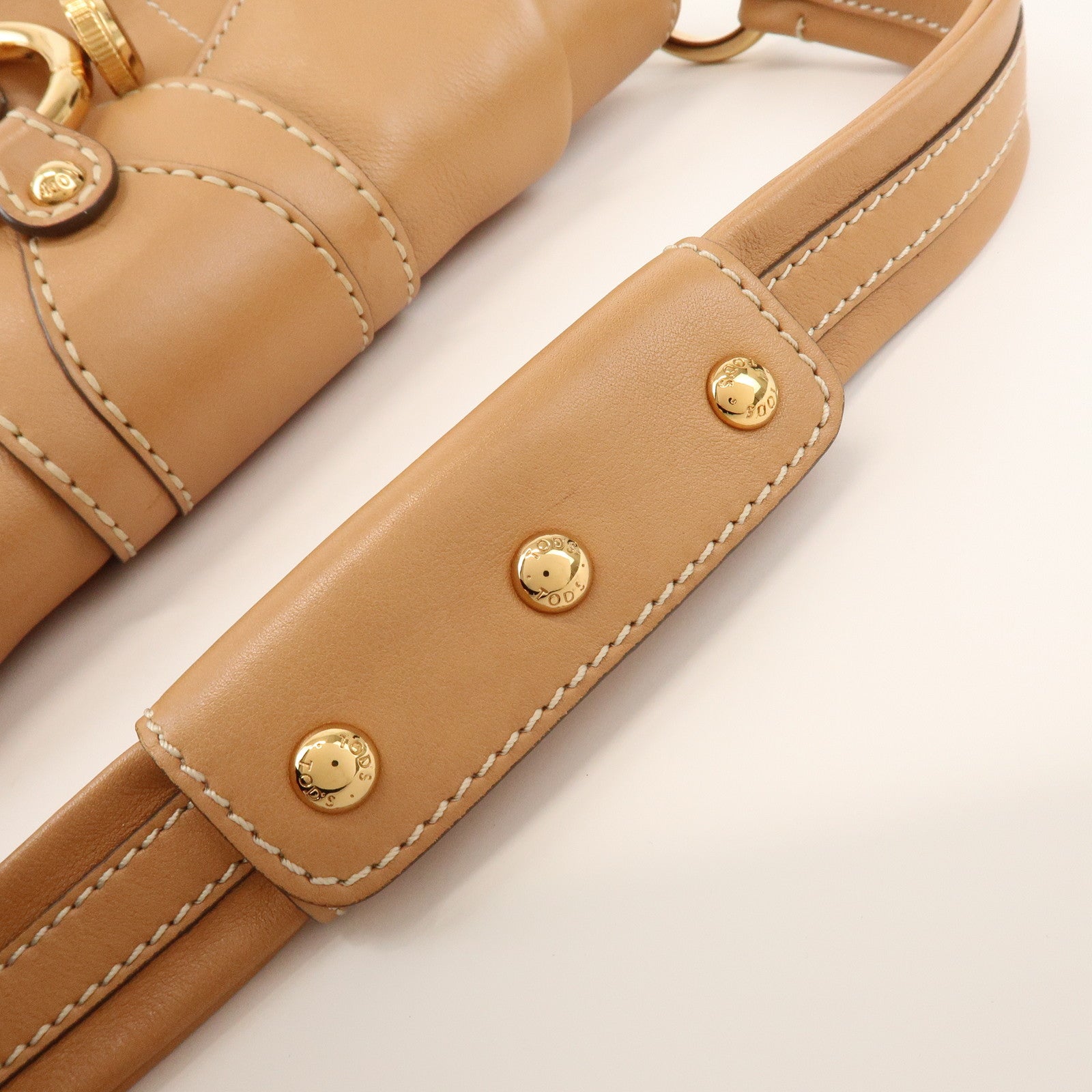 TOD'S Leather Hand Bag Shoulder Bag Circle Lock Light Brown