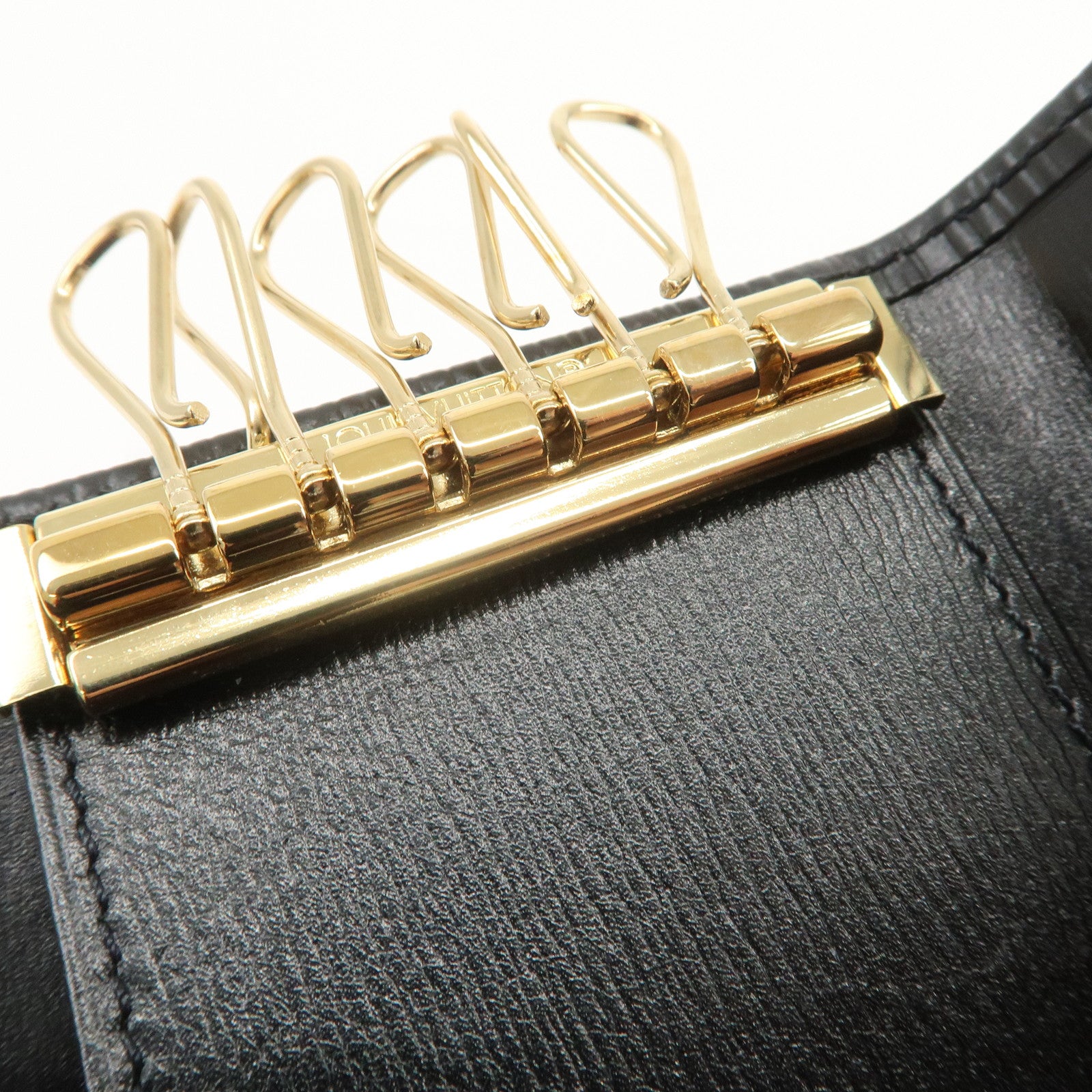 Louis Vuitton Epi Multicles 6 Key Case Key Holder Noir M63812