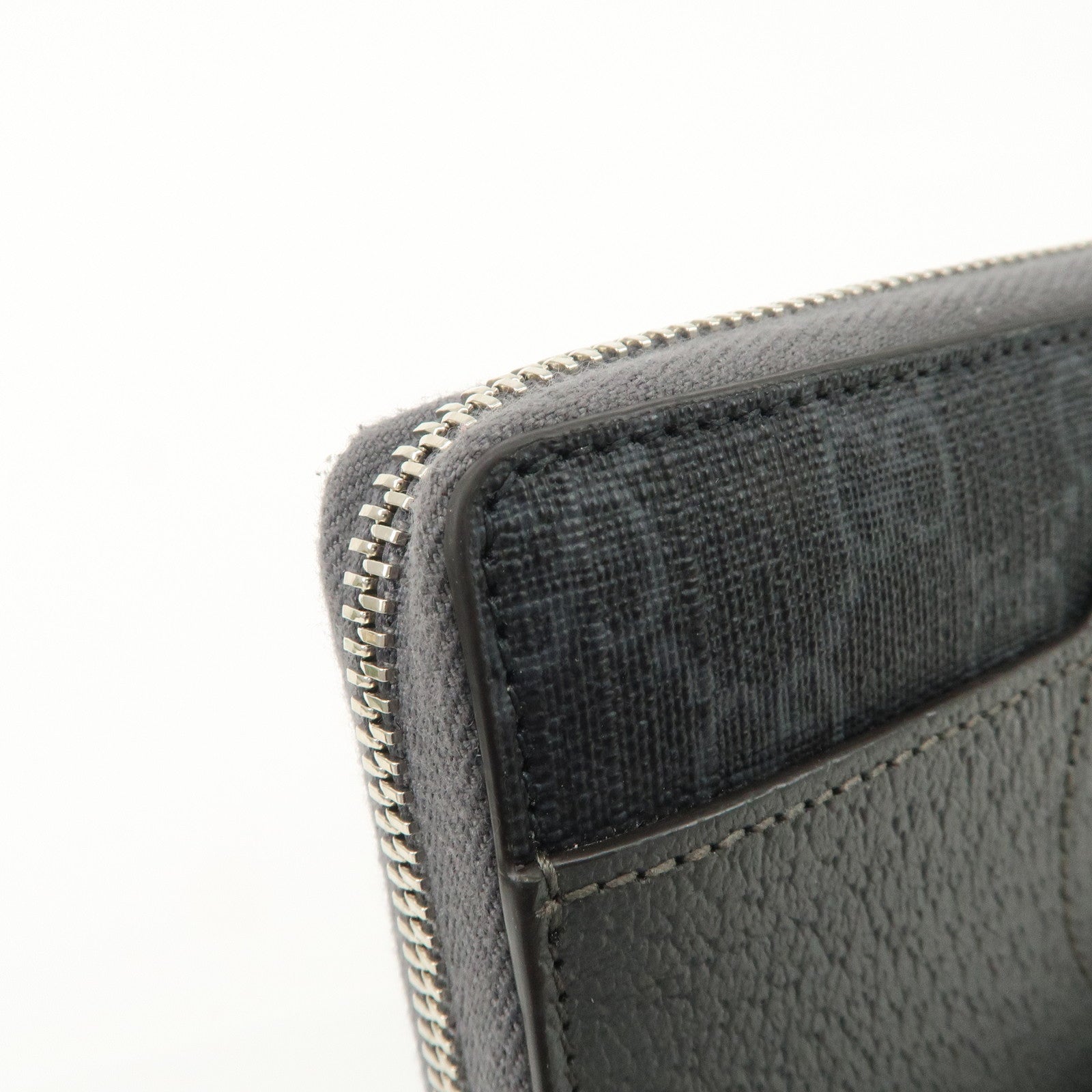 GUCCI Interlocking G GG Supreme Leather Round Zippy Wallet 701423 Used