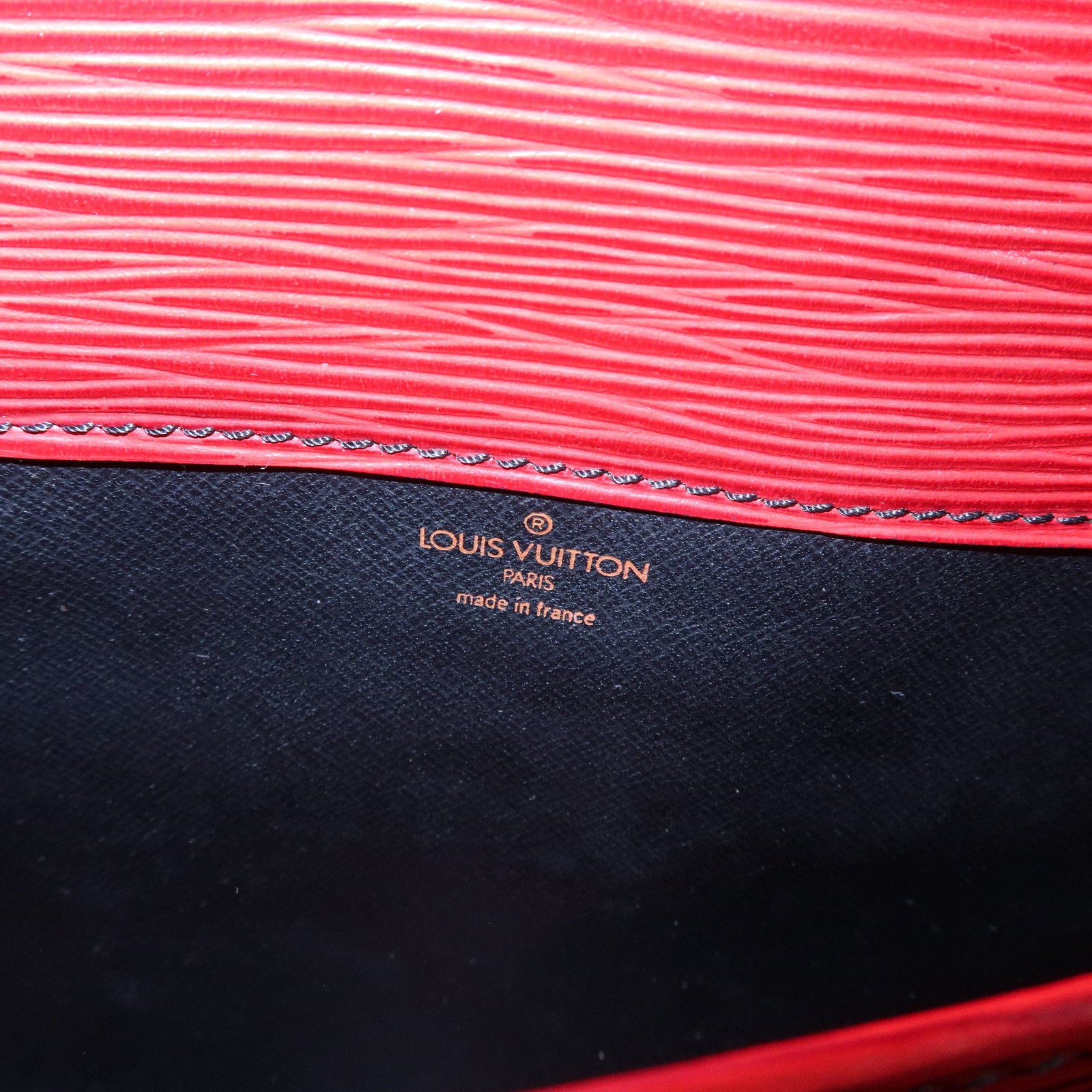 Louis Vuitton Cartouchiere Epi Leather Shoulder Bag Red M52247