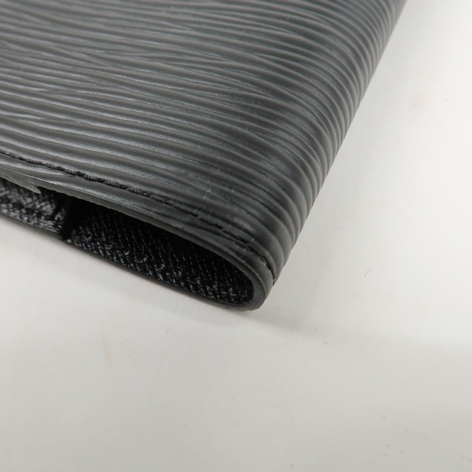 Louis Vuitton EpiZ Agenda PM Planner Cover Black Noir R20092 Used