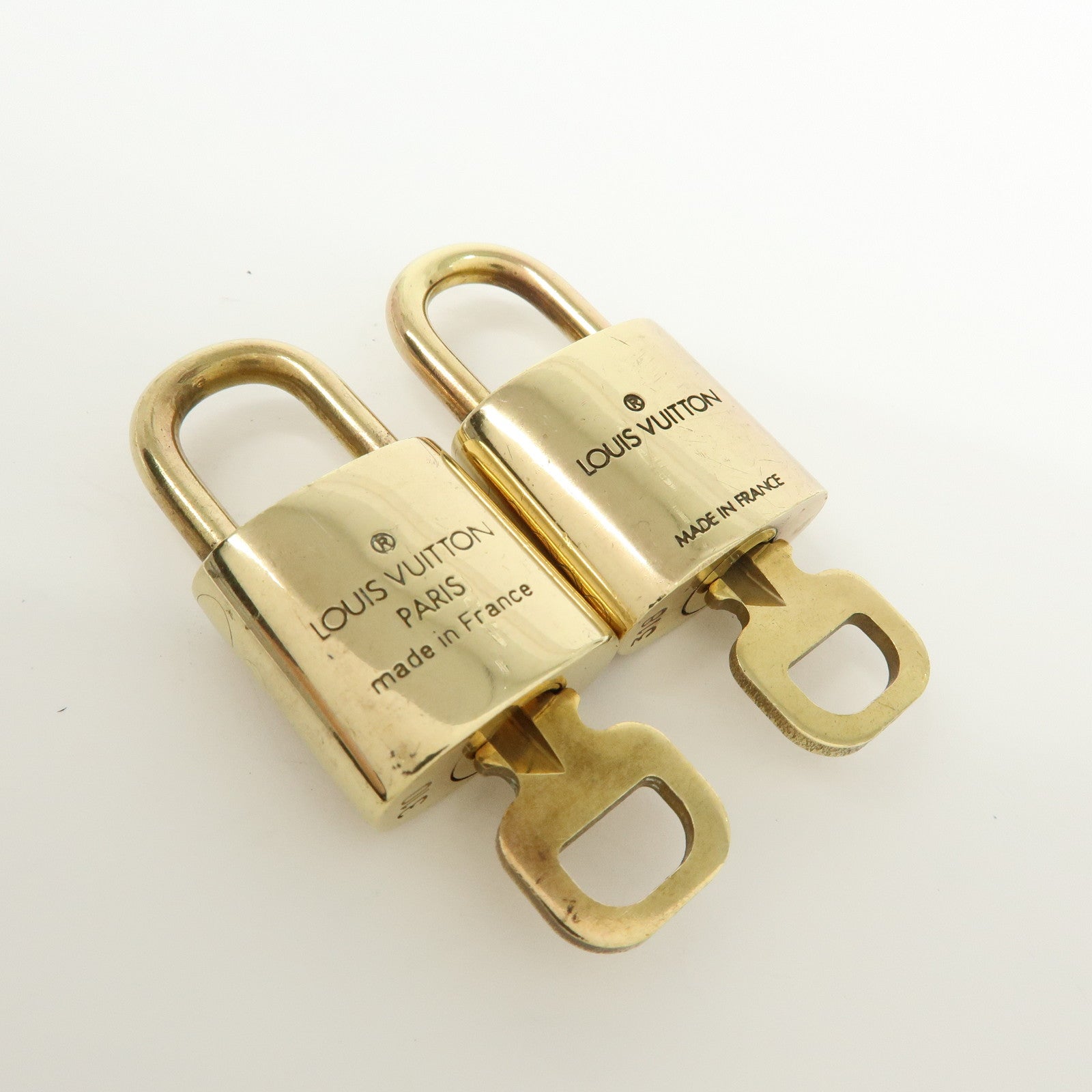 Louis Vuitton Set of 10 Lock & Key Cadena Key Lock Used