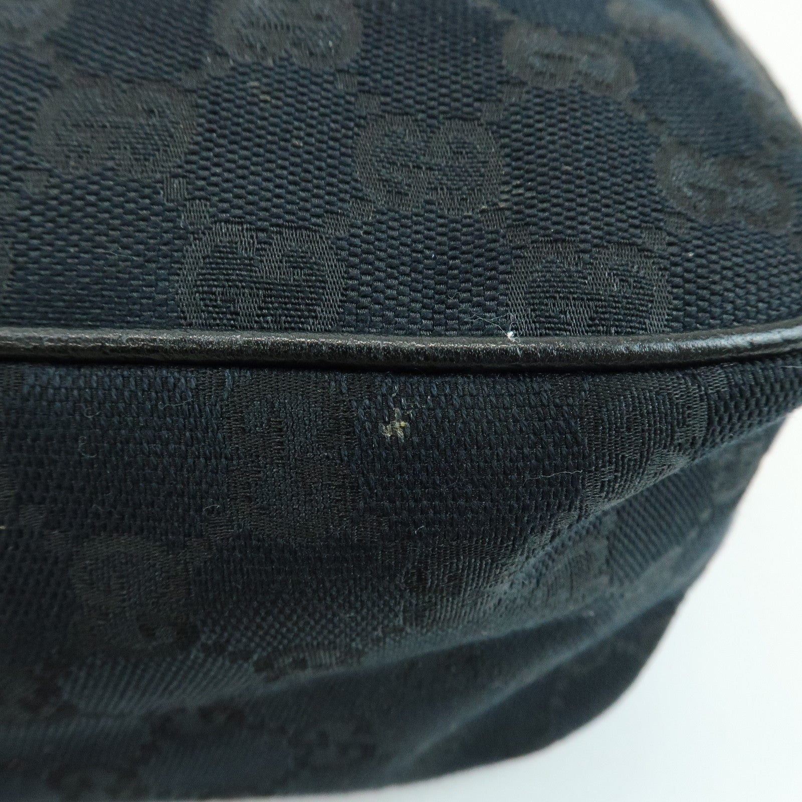 GUCCI GG Canvas Leather Front Pocket Shoulder Hand Bag Black 153025
