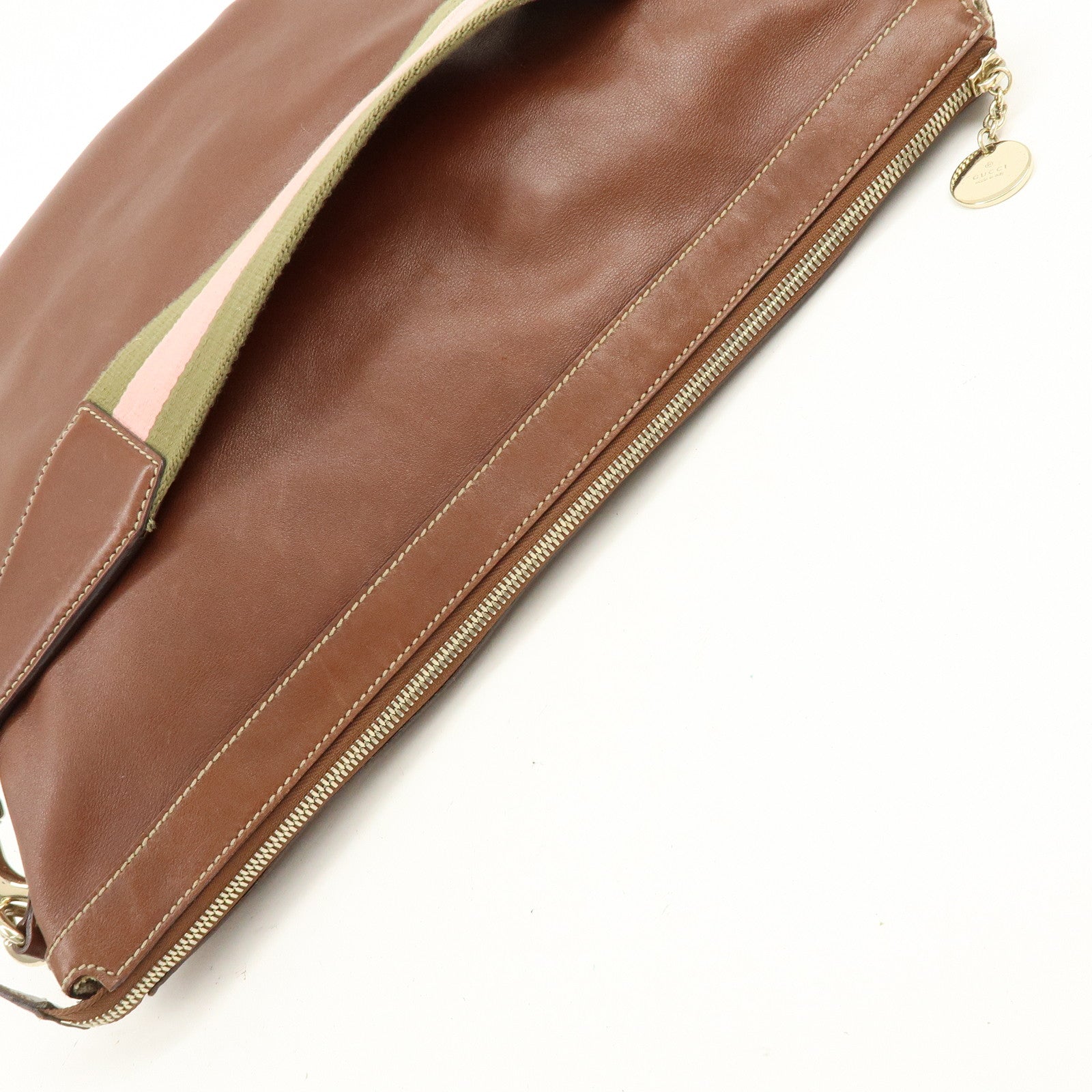 GUCCI Leather Shoulder Bag Brown 154401