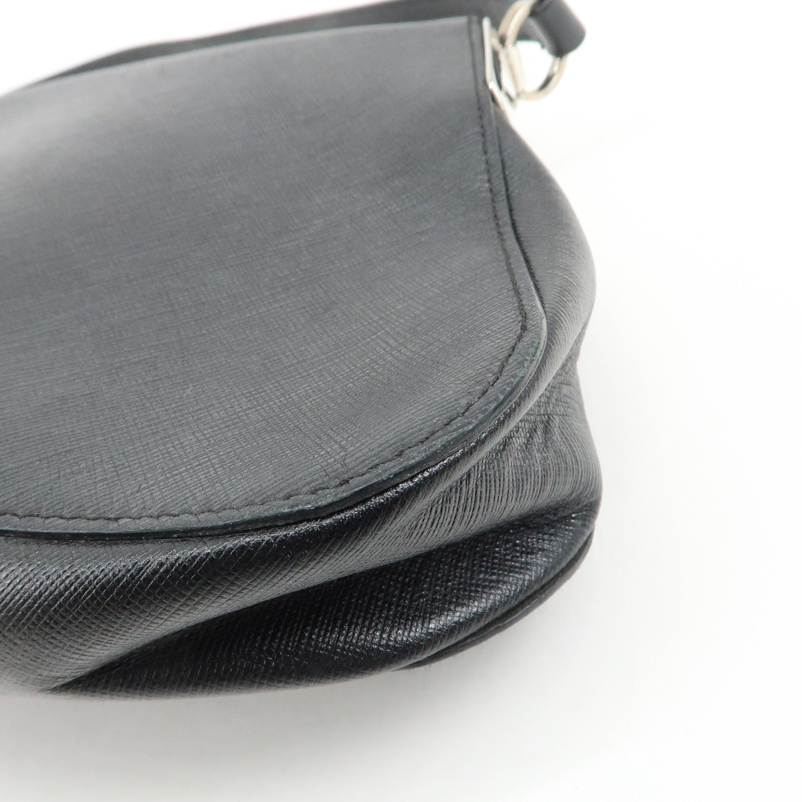 Ferragamo Gancini Leather Shoulder Bag Hand Bag Black Silver HDW