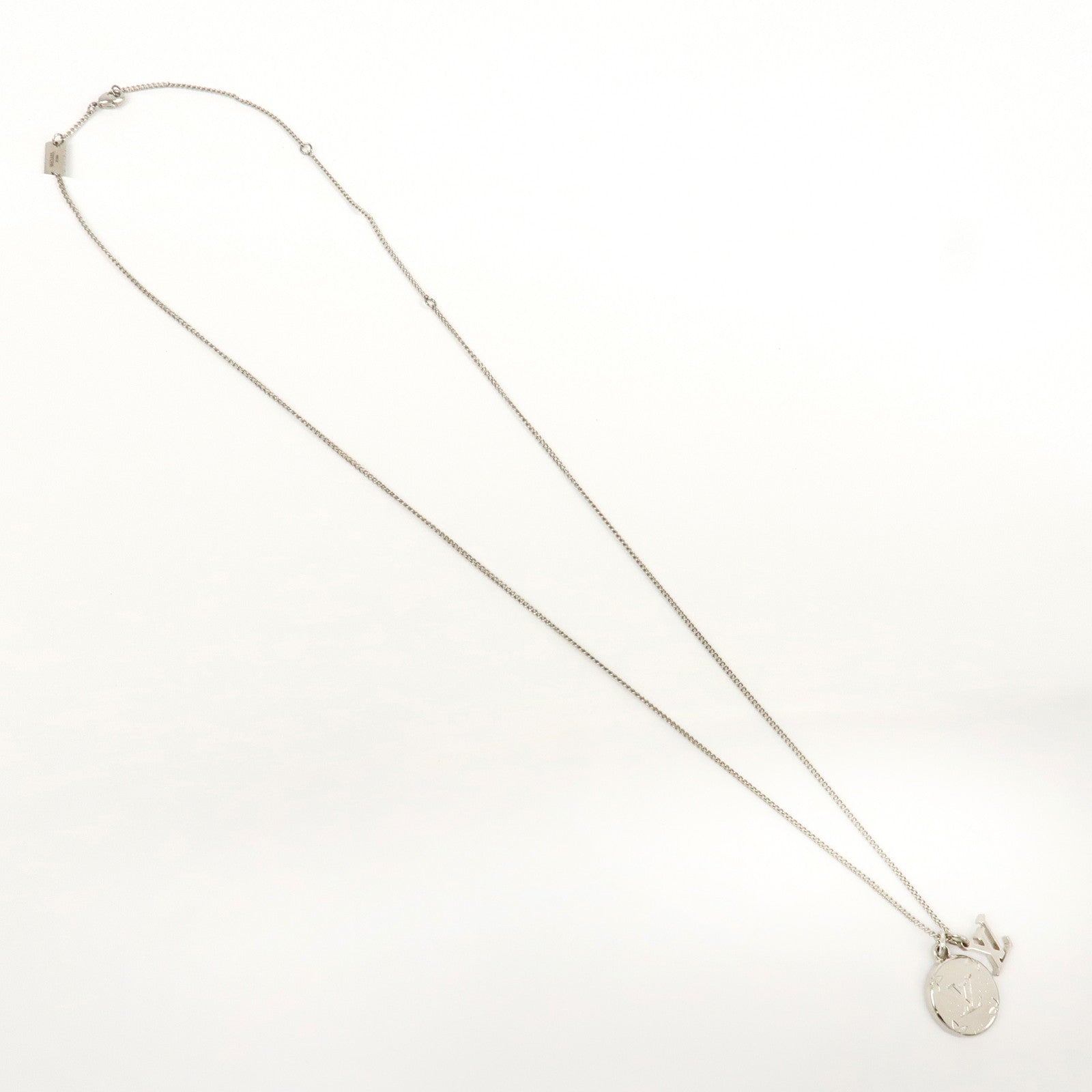 Louis Vuitton Monogram Metal Ring Necklace Silver M62485