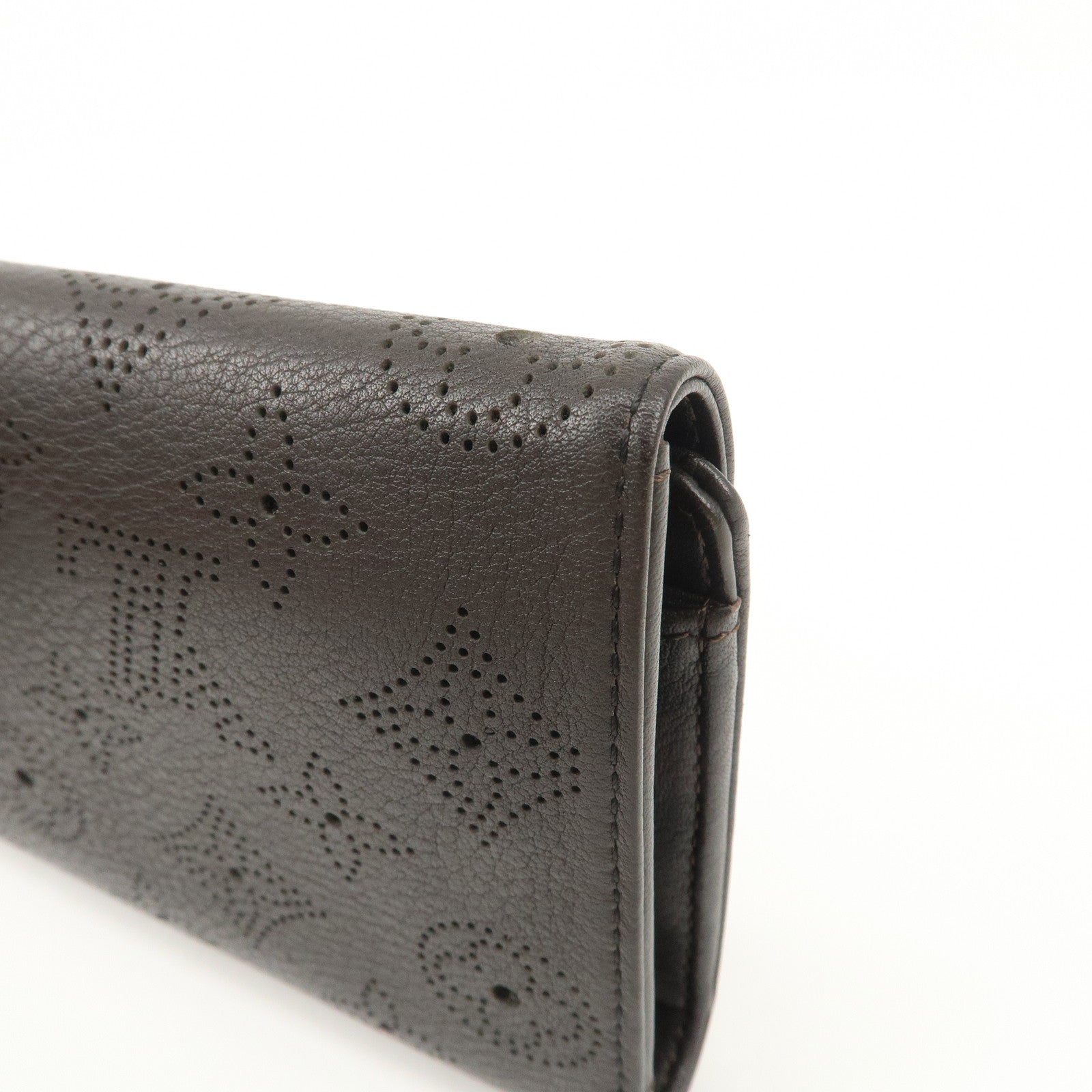 Louis Vuitton Monogram Mahina Leather Portefeuille Wallet M95968 Used