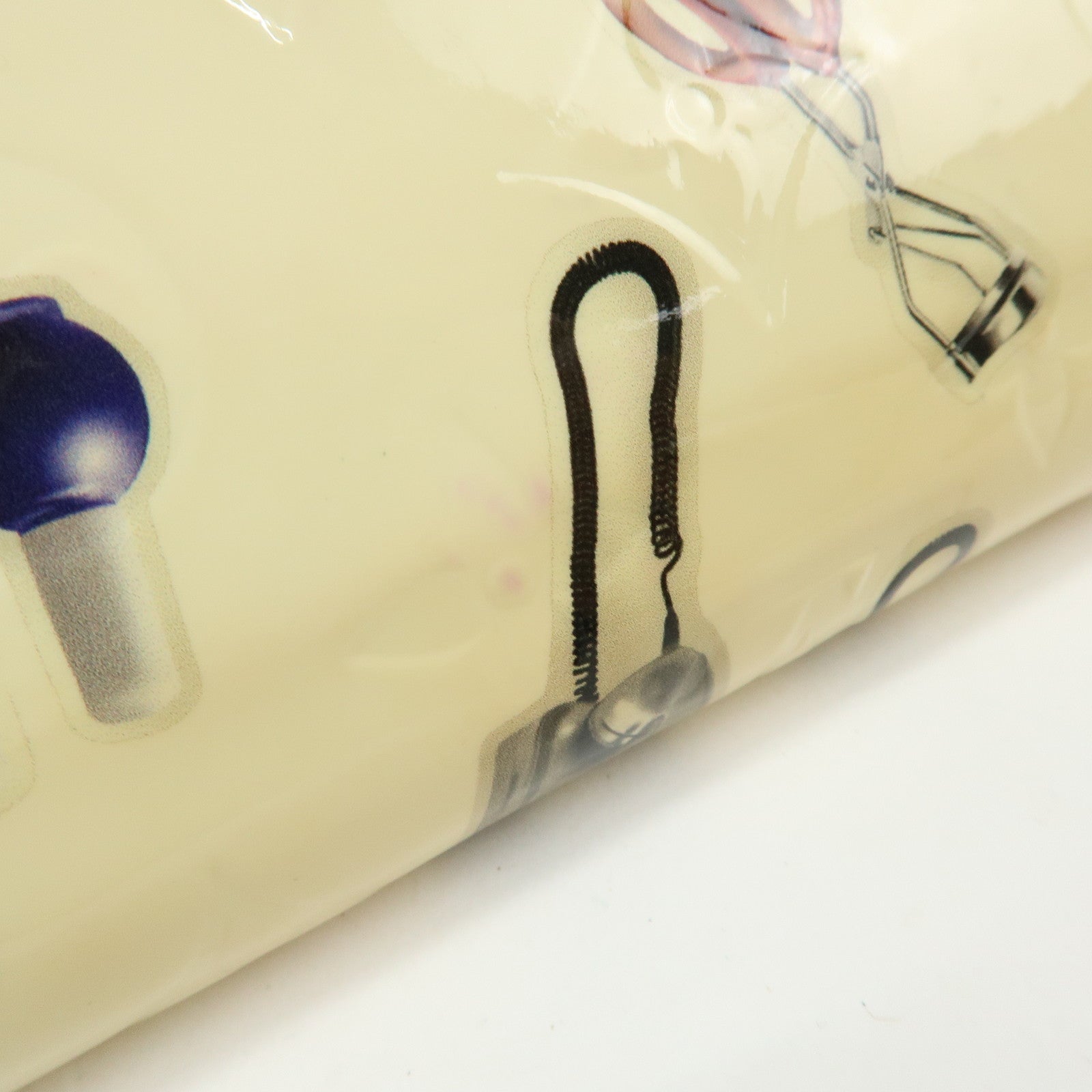 Louis Vuitton Monogram Vernis Zippy Wallet Sticker Print M50370