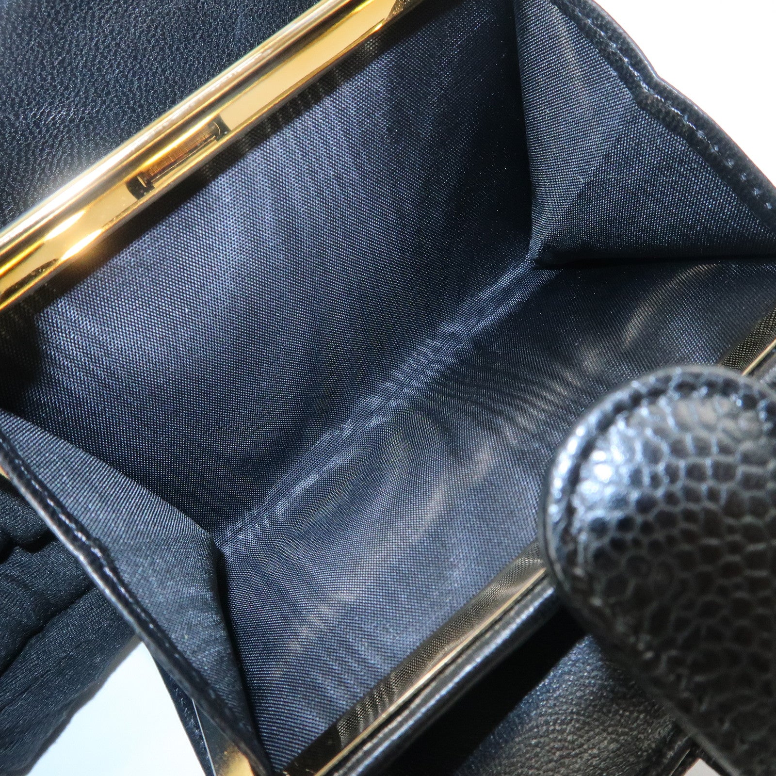 CHANEL COCO Mark Caviarskin Bi-fold Small Wallet Black A13497