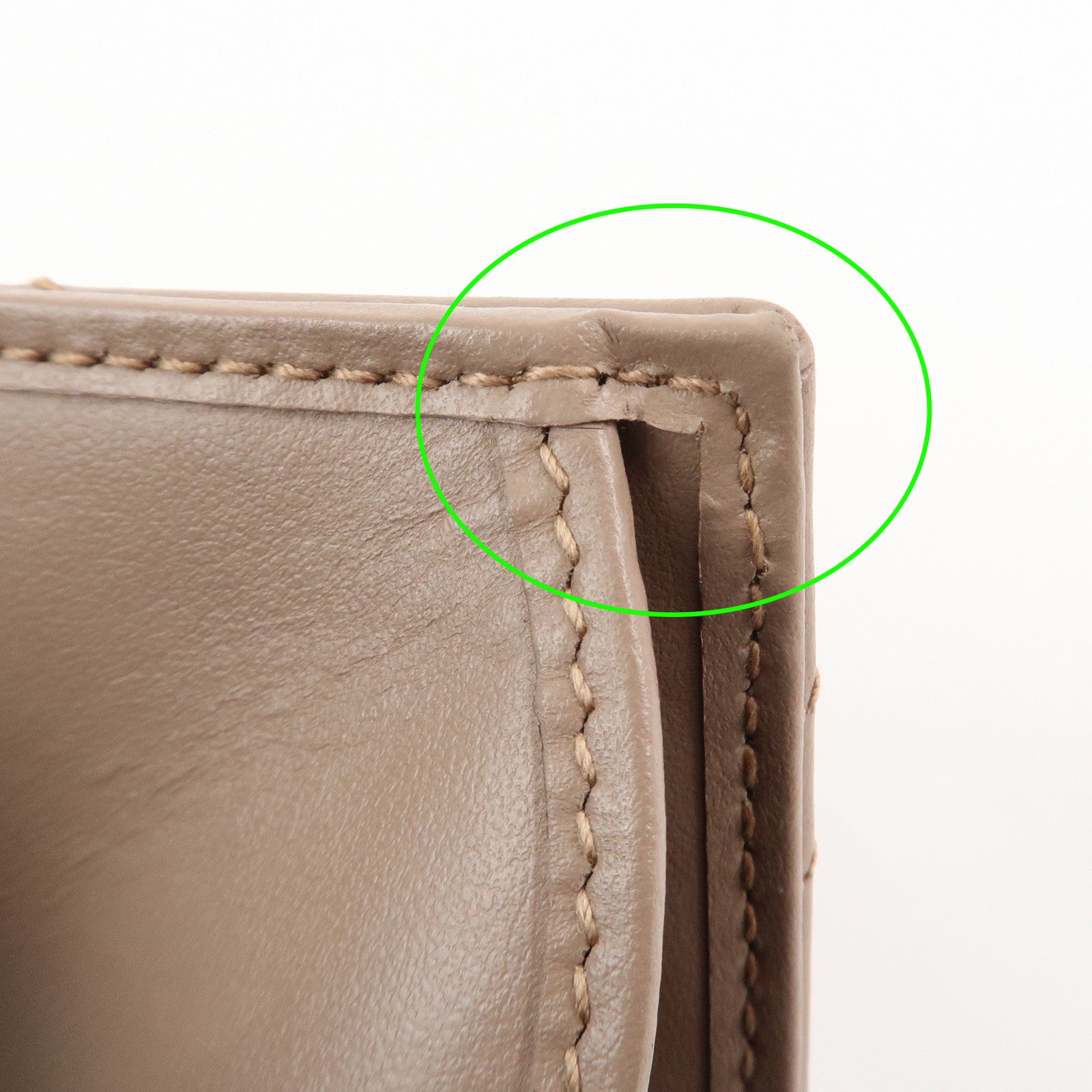 GUCCI Marmont Leather Bi-fold Small Wallet Taupe 466492 Used