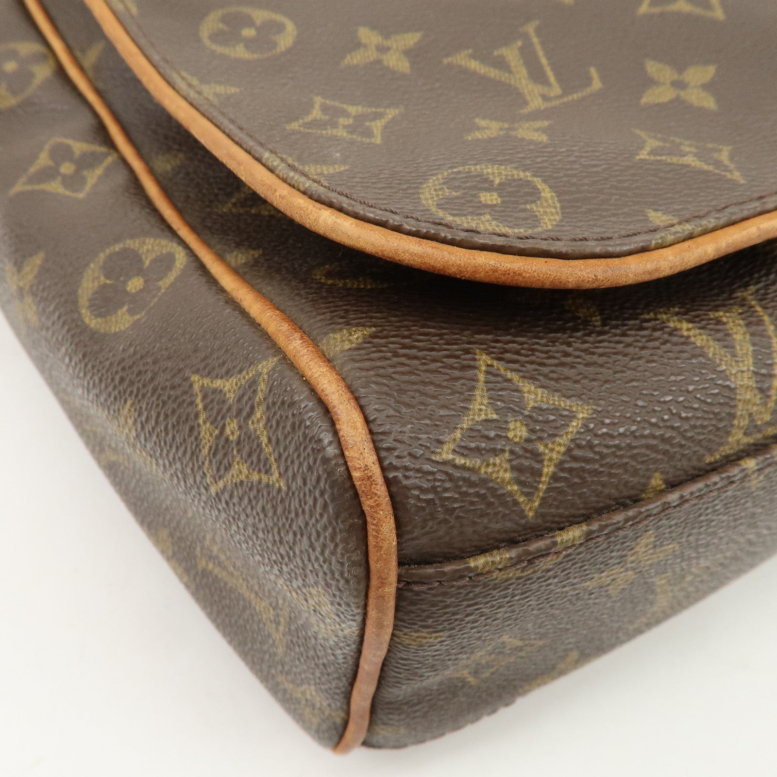 Louis Vuitton Monogram Abbesses Messenger Bag Brown M45257