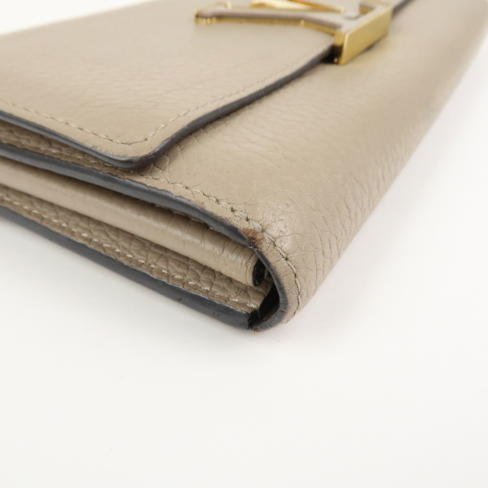 Louis Vuitton Capucines Taurillon Leather Long Wallet Galet M61249