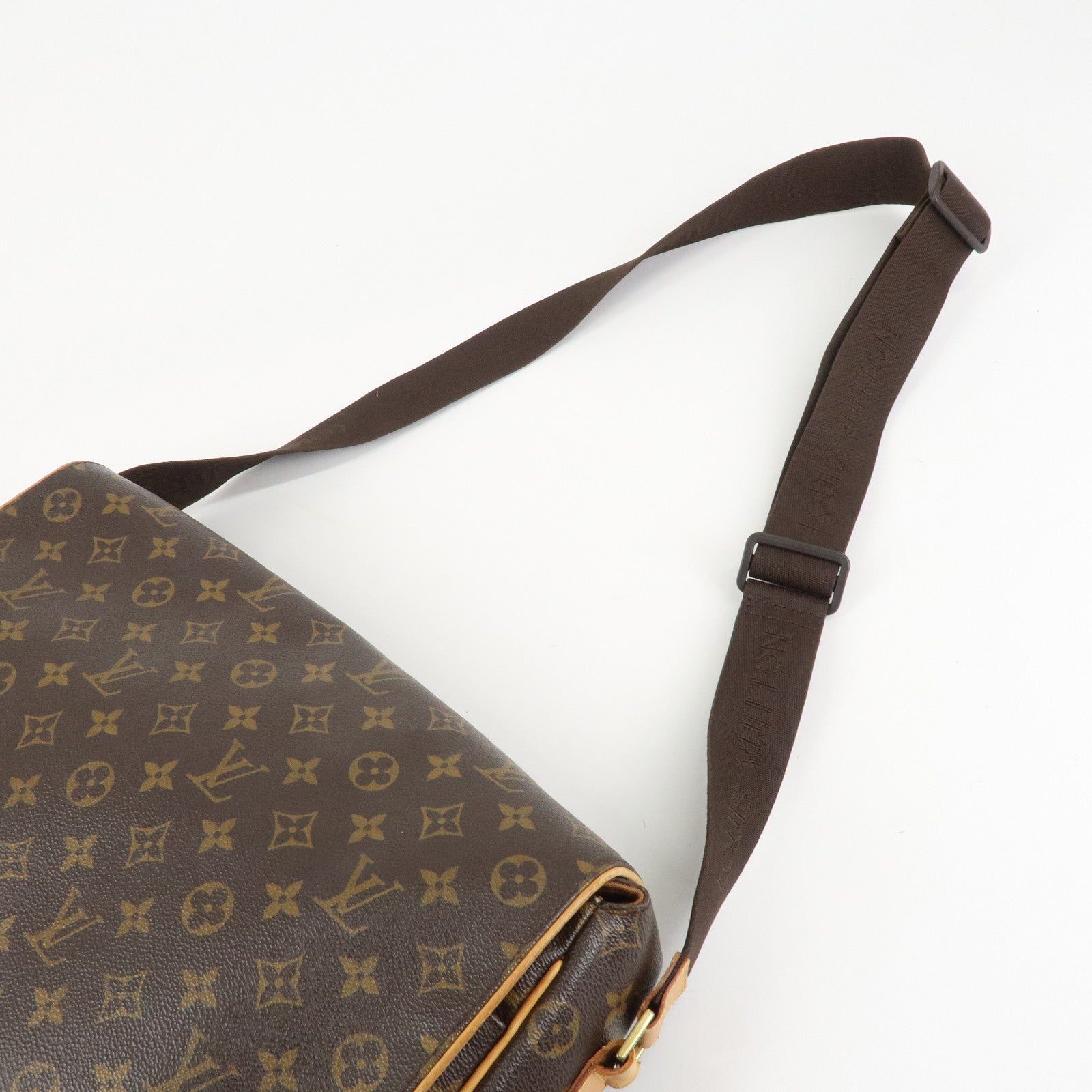 Louis Vuitton Monogram Abbesses Messenger Bag Shoulder Bag M45257 Used