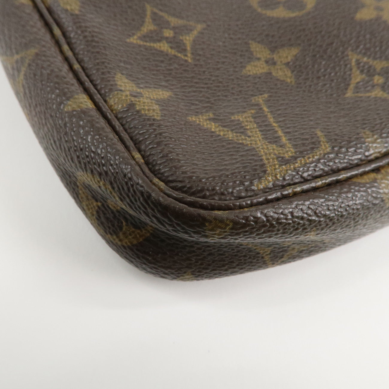 Louis Vuitton Monogram Pochette Accessoires Hand Bag Brown M51980 Used