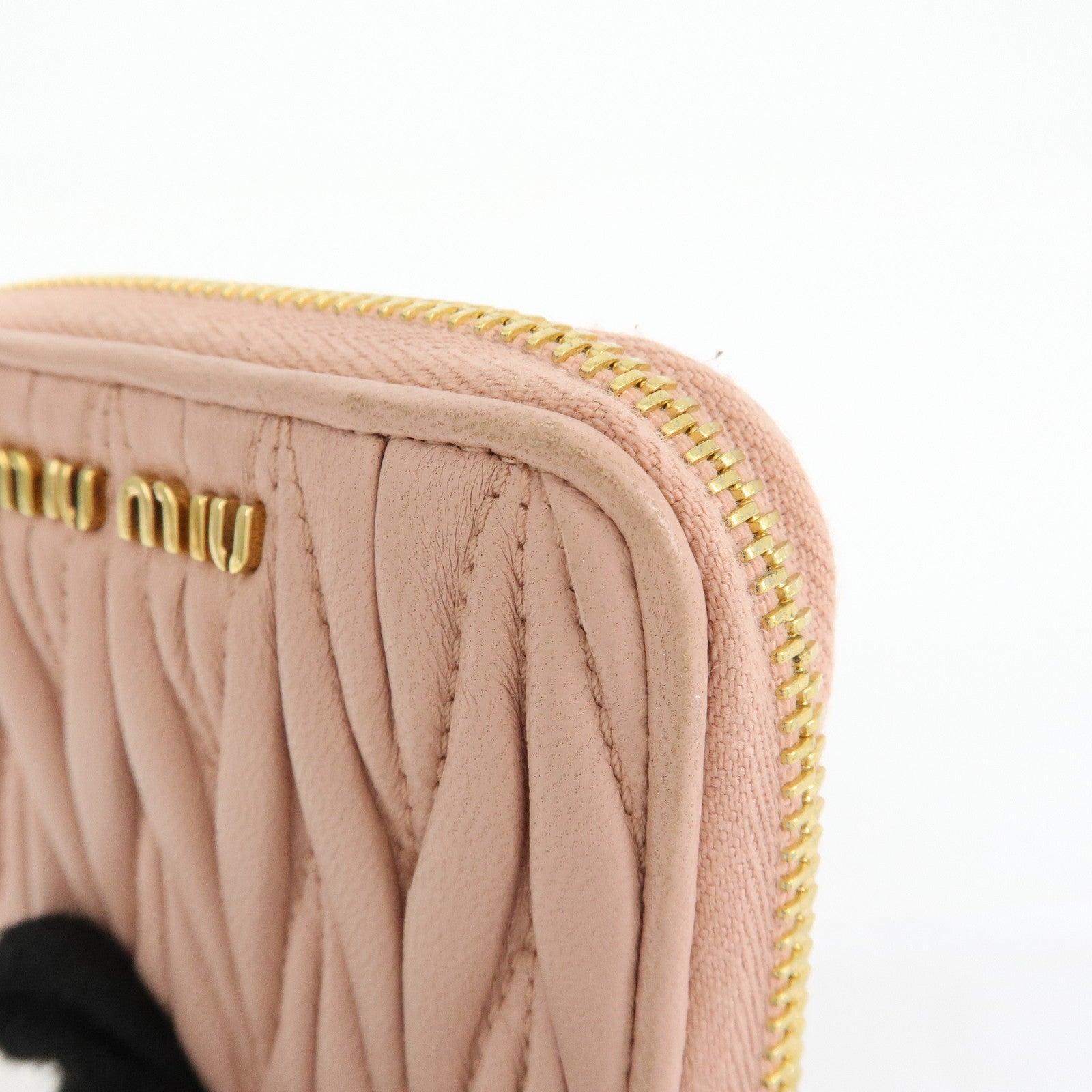 MIU MIU Matelasse Nappa Leather Compact Zippy Wallet Pink
