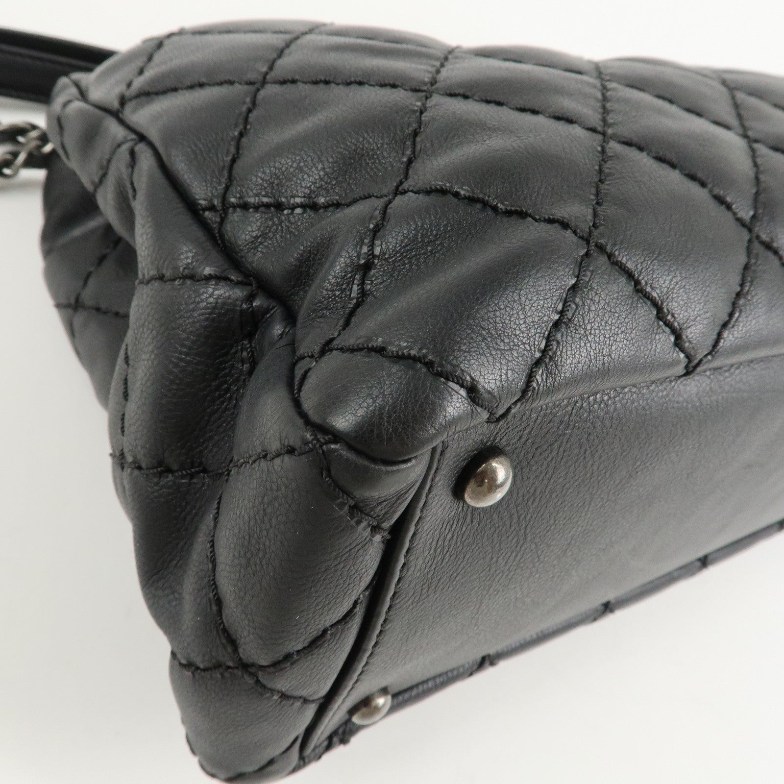 CHANEL COCO Mark Wild Stich Leather Chain Shoulder Bag Black Used