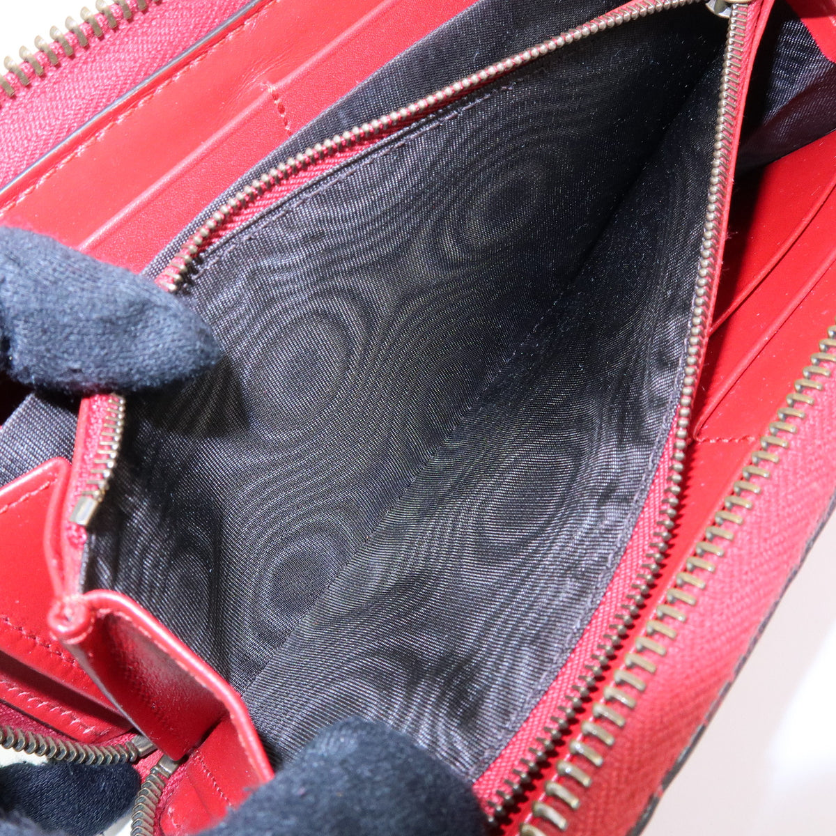 GUCCI Guccissima Leather Cherry Round Zippy Long Wallet Red 476049