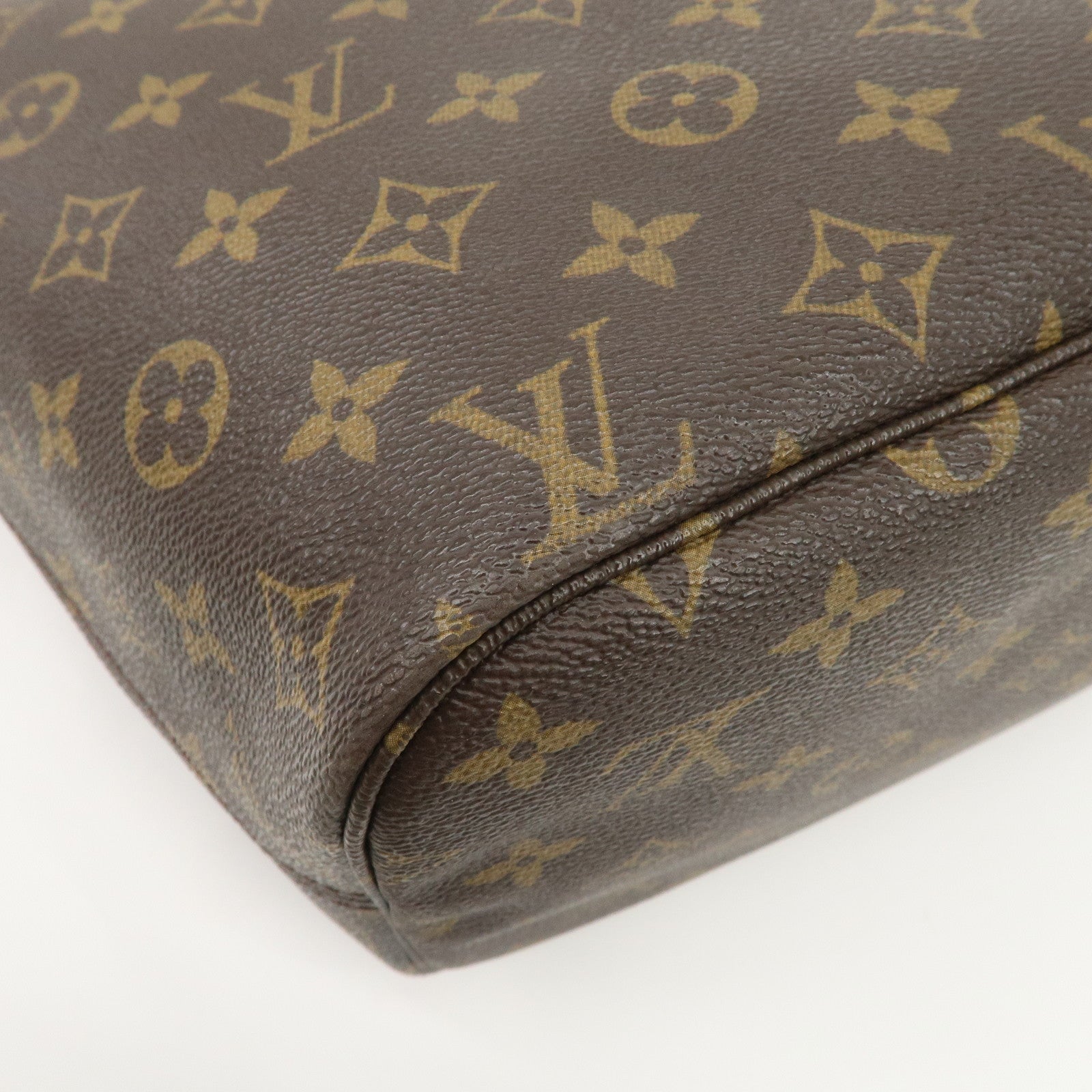 Louis Vuitton Monogram Neverfull MM Tote Bag Brown M40156