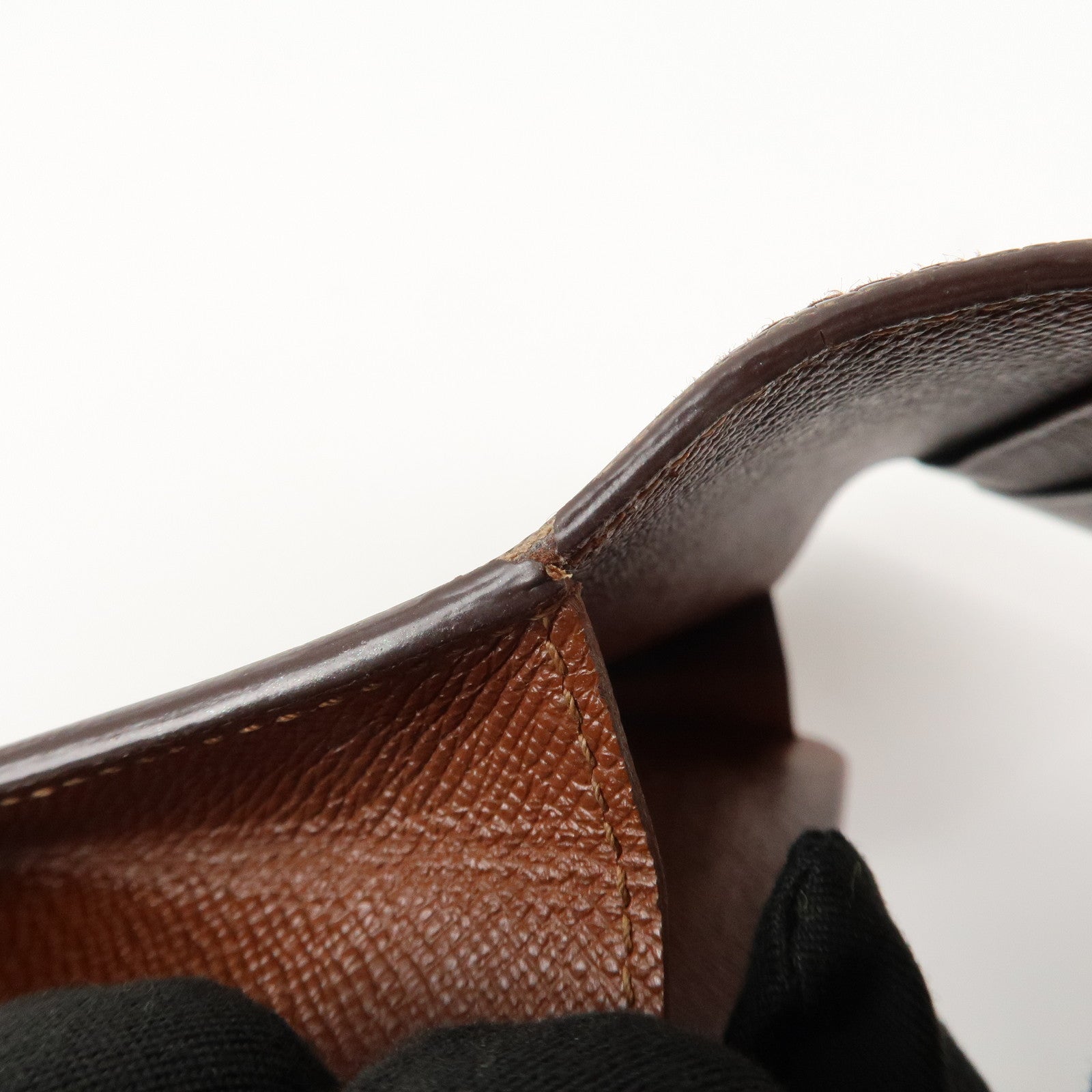 Louis Vuitton Monogram Porte Monnaie Billets Tresor Wallet M61730 Used