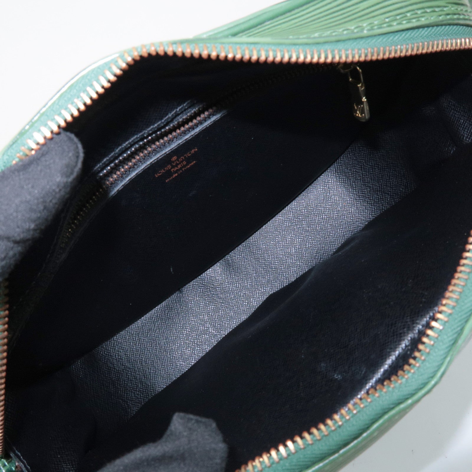 Louis Vuitton Epi Jeune Fille Shoulder Bag Borneo Green M52154