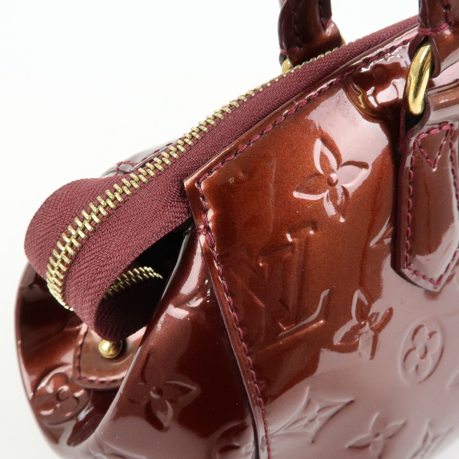 Louis Vuitton Monogram Vernis Sherwood PM Rouge Forvist M91492