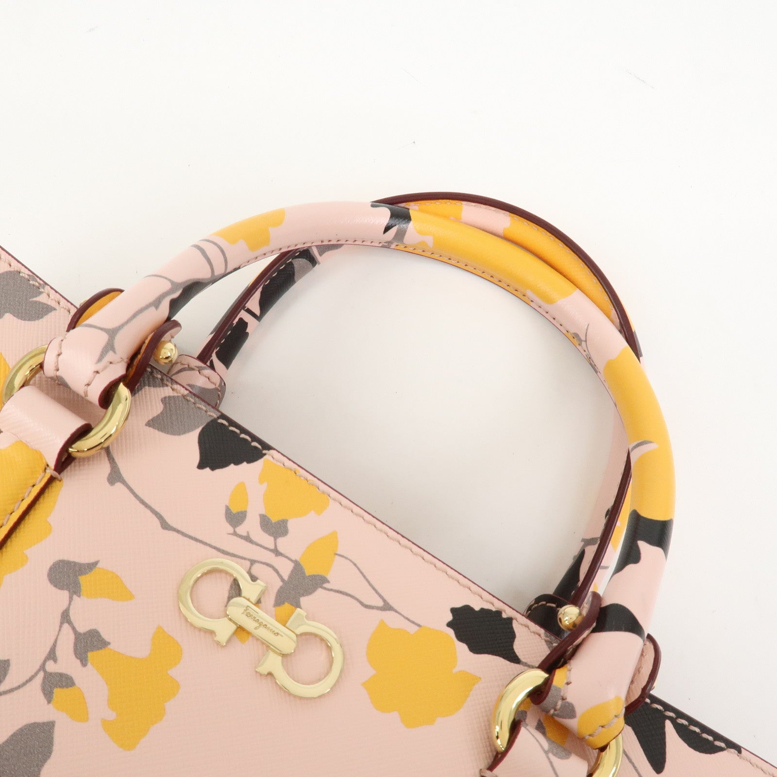Ferragamo Gancini Leather 2Way Bag Hand Bag Shoulder Bag Light Pink
