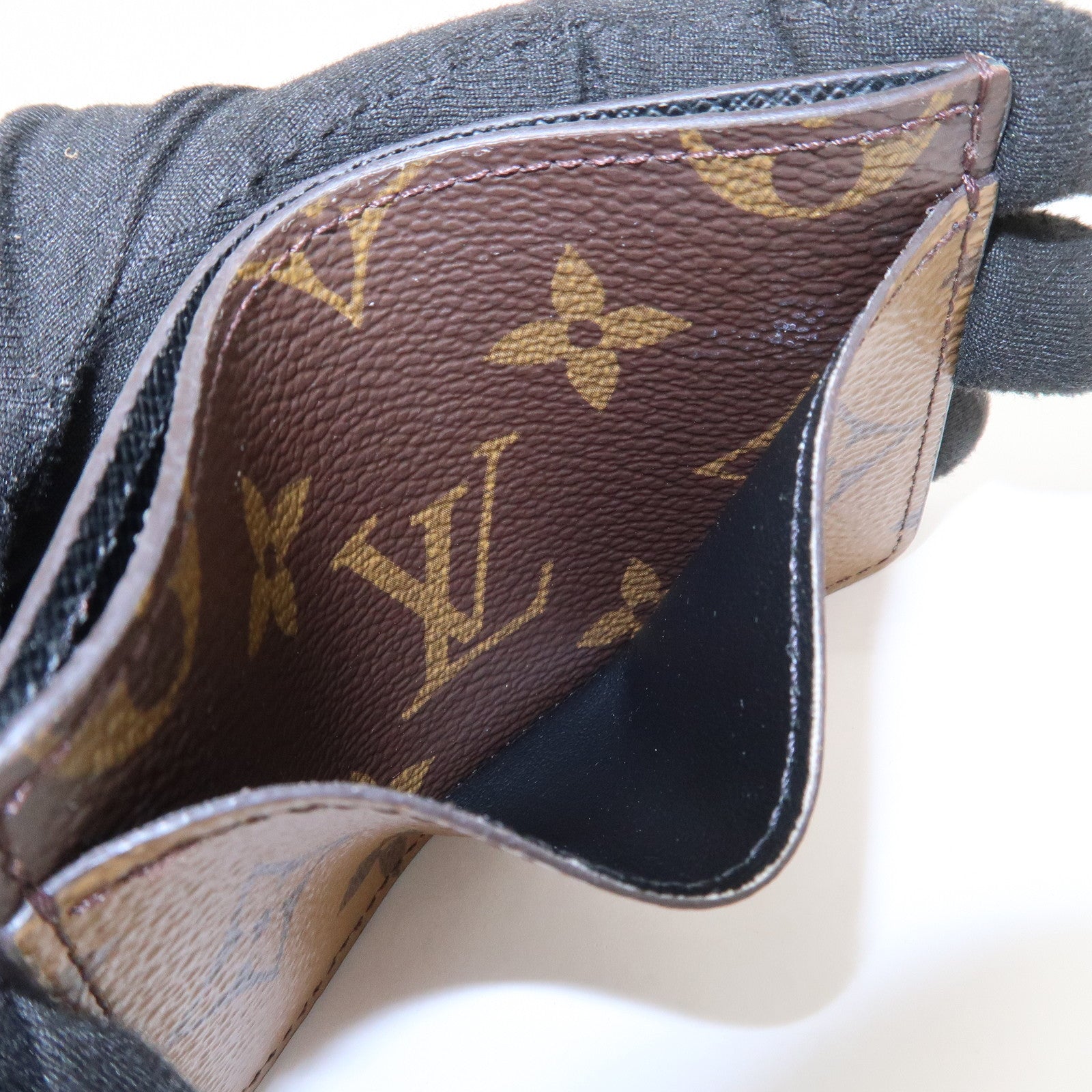 Louis Vuitton Monogram Reverse Porte Cartes Simple Card Case M69161