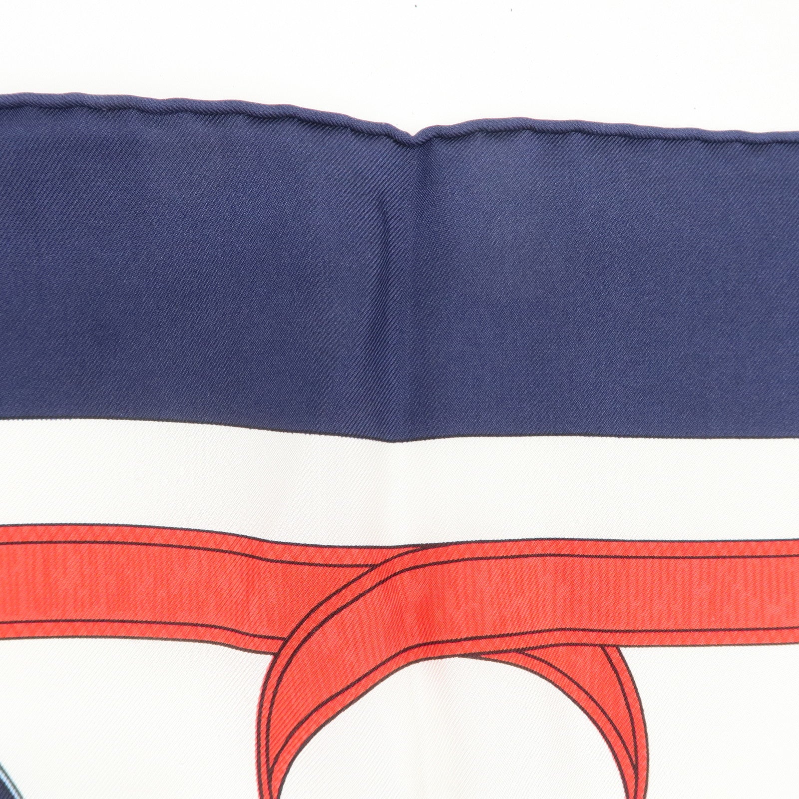 HERMES Carre 90 Silk 100% Eperon d'or Scarf White Navy