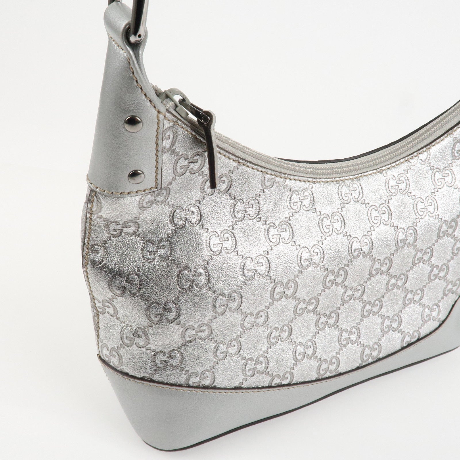 GUCCI Guccissima Leather Shoulder Bag Hand Bag Silver 240020 Used