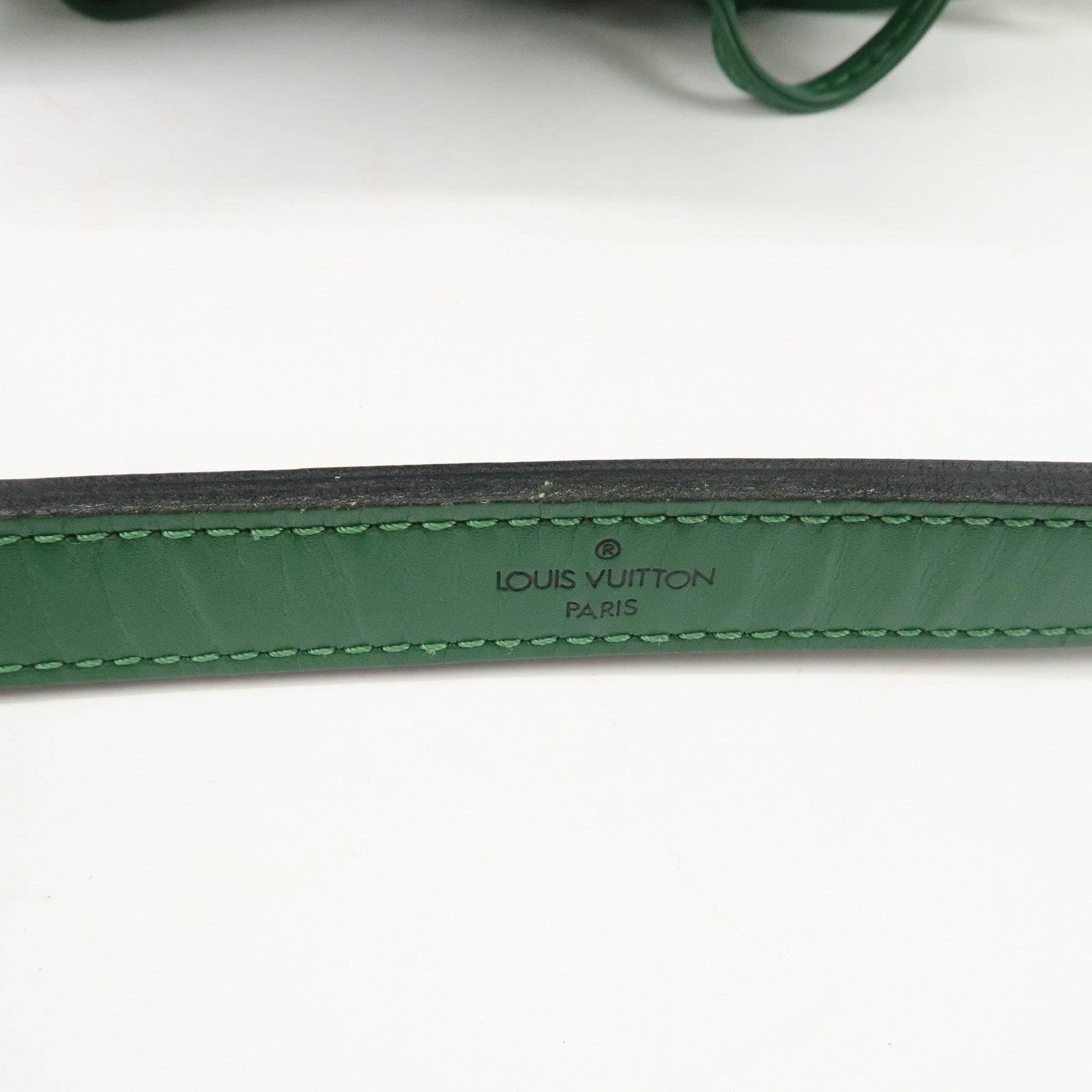 Louis Vuitton Epi Leather Noe Shoulder Bag Borneo Green M44004