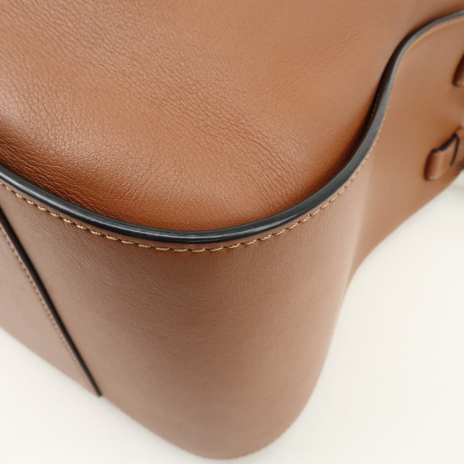 LOEWE Leather Hammock Medium Hand Bag Shoulder Bag Tan Used